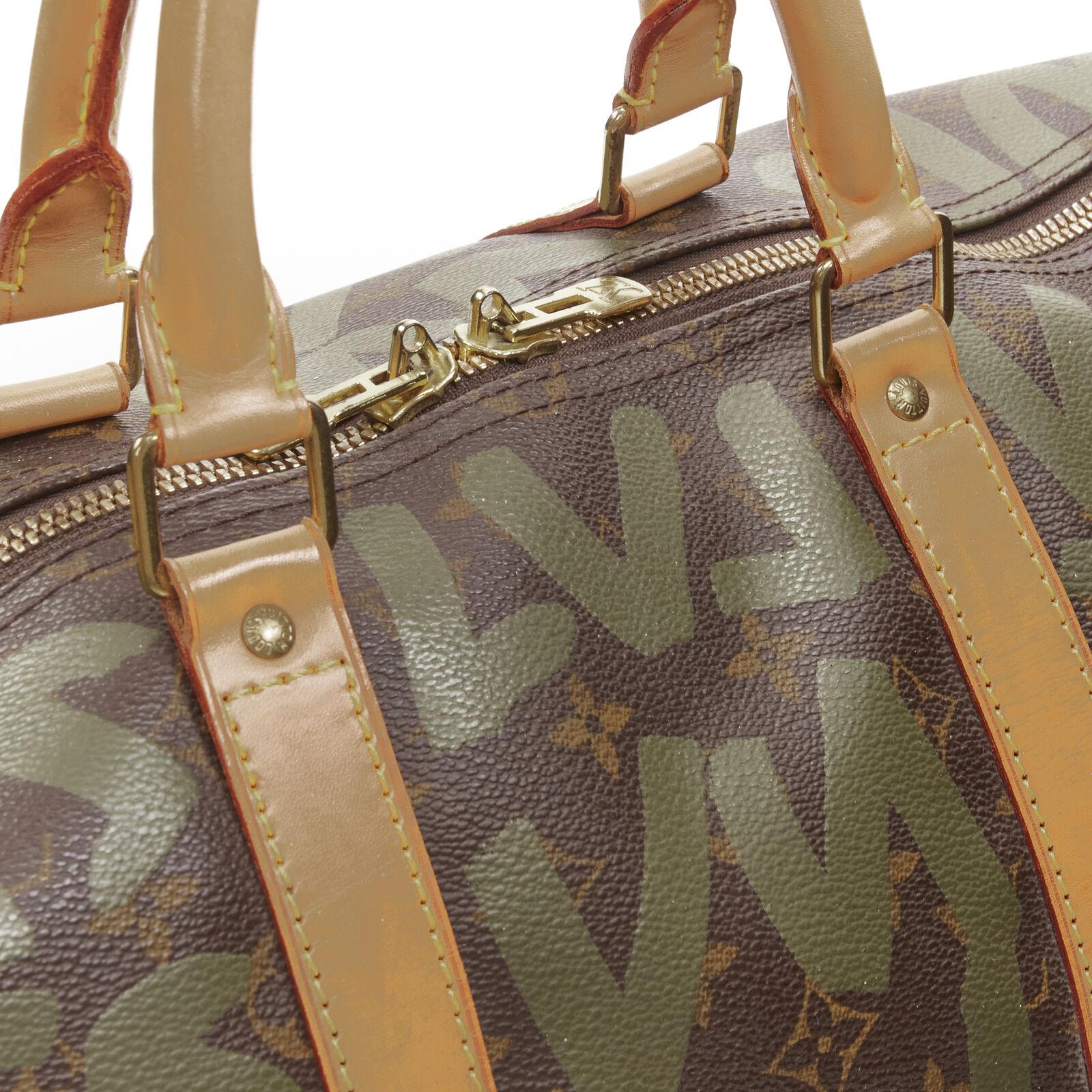 Louis Vuitton - Sac Keepall 50 avec monogramme vert kaki et imprimé graffiti, rare en vente 3