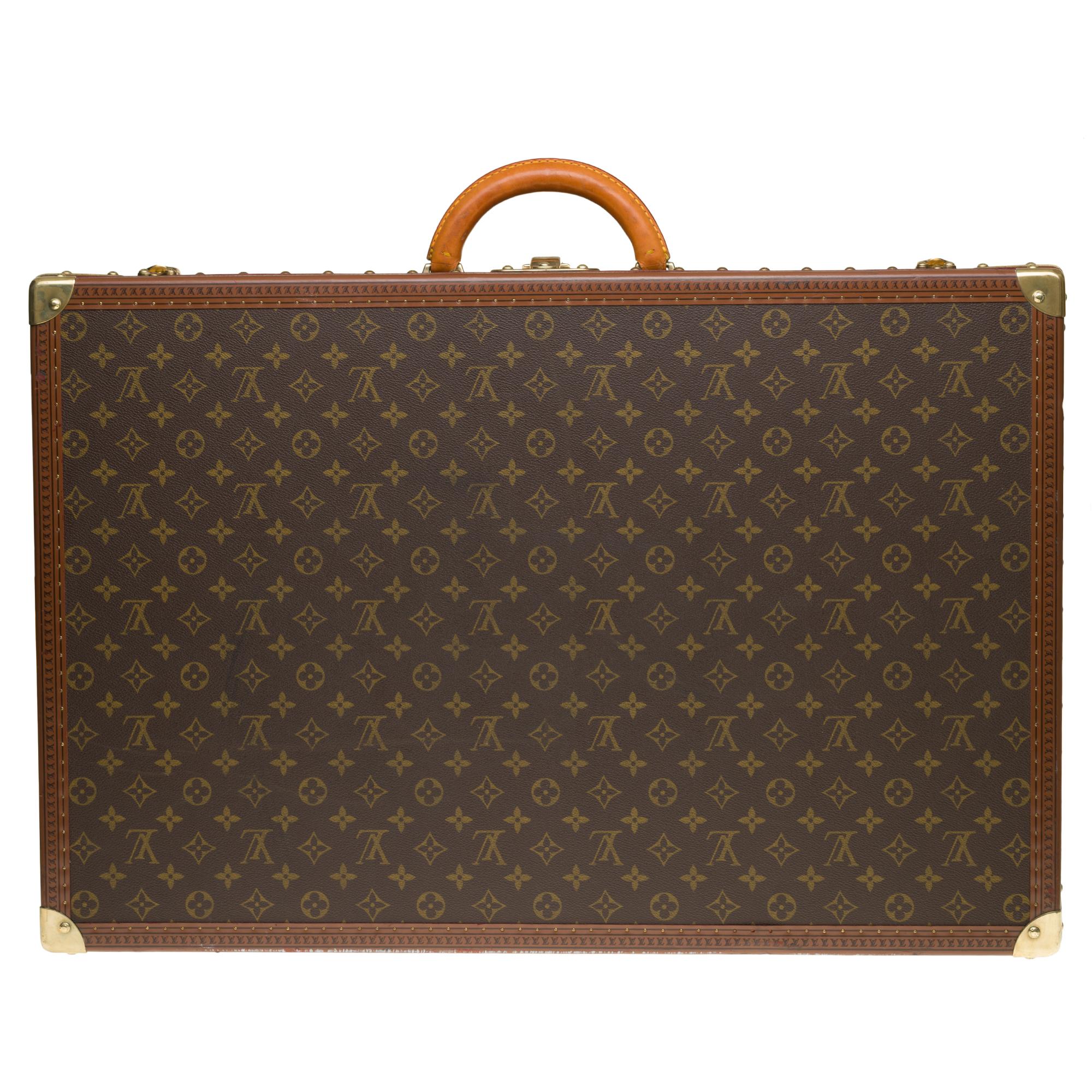 Women's or Men's Rare Louis Vuitton Trunk Alzer 70cm Suitcase in brown monogram canvas