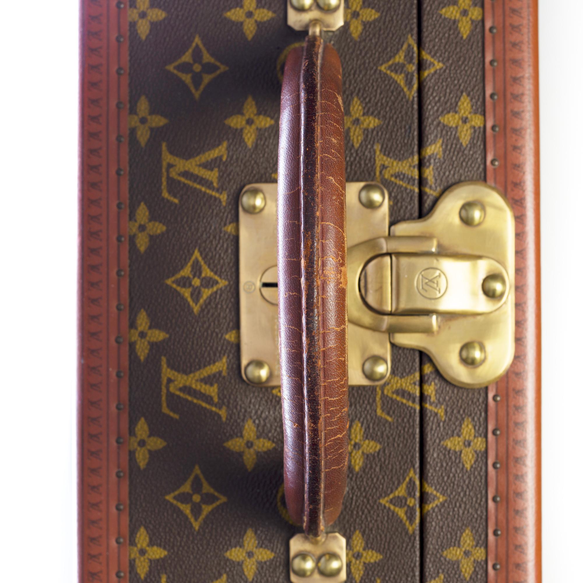 Rare Louis Vuitton Trunk Alzer 80cm Suitcase in brown monogram canvas 6