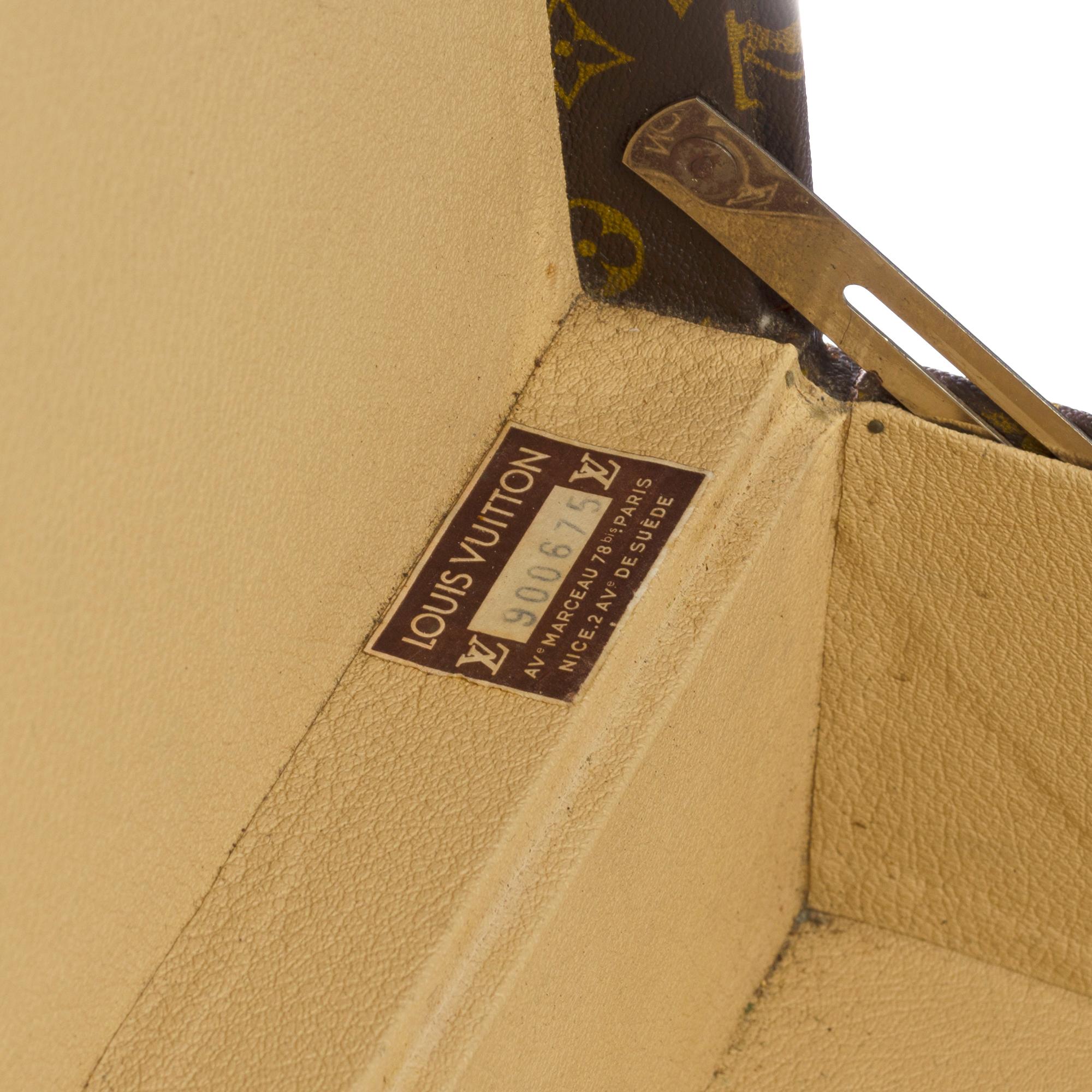 Rare Louis Vuitton Trunk Alzer 80cm Suitcase in brown monogram canvas 3