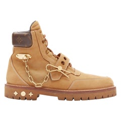 rare LOUIS VUITTON Virgil Abloh Runway LV Creeper tan gold chain boot UK8 EU42