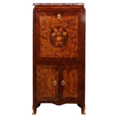 Rare secrétaire Louis XV en bois de rose et broussin, vers 1770
