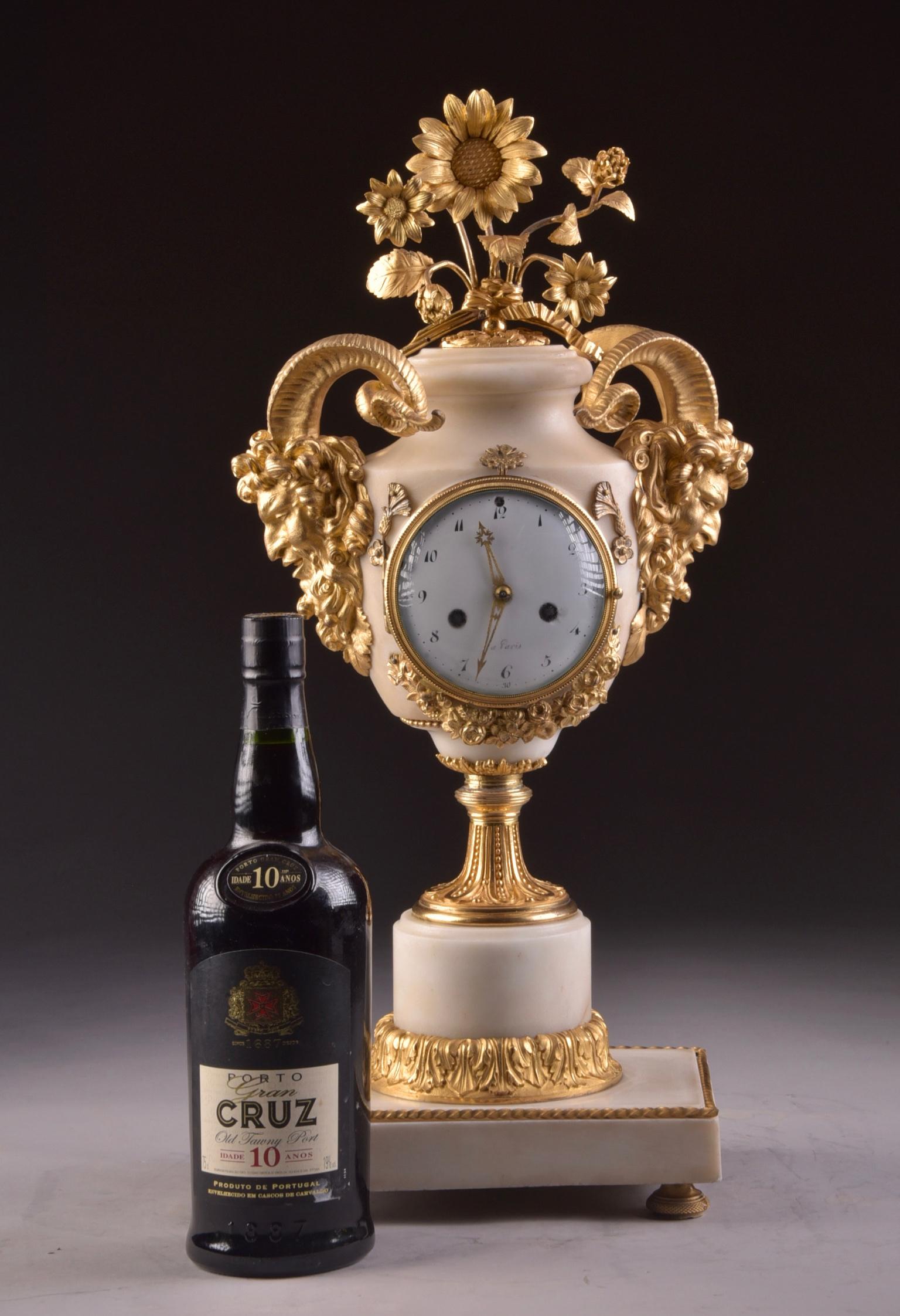 Gilt Rare Louis XVI Mantel Clock 