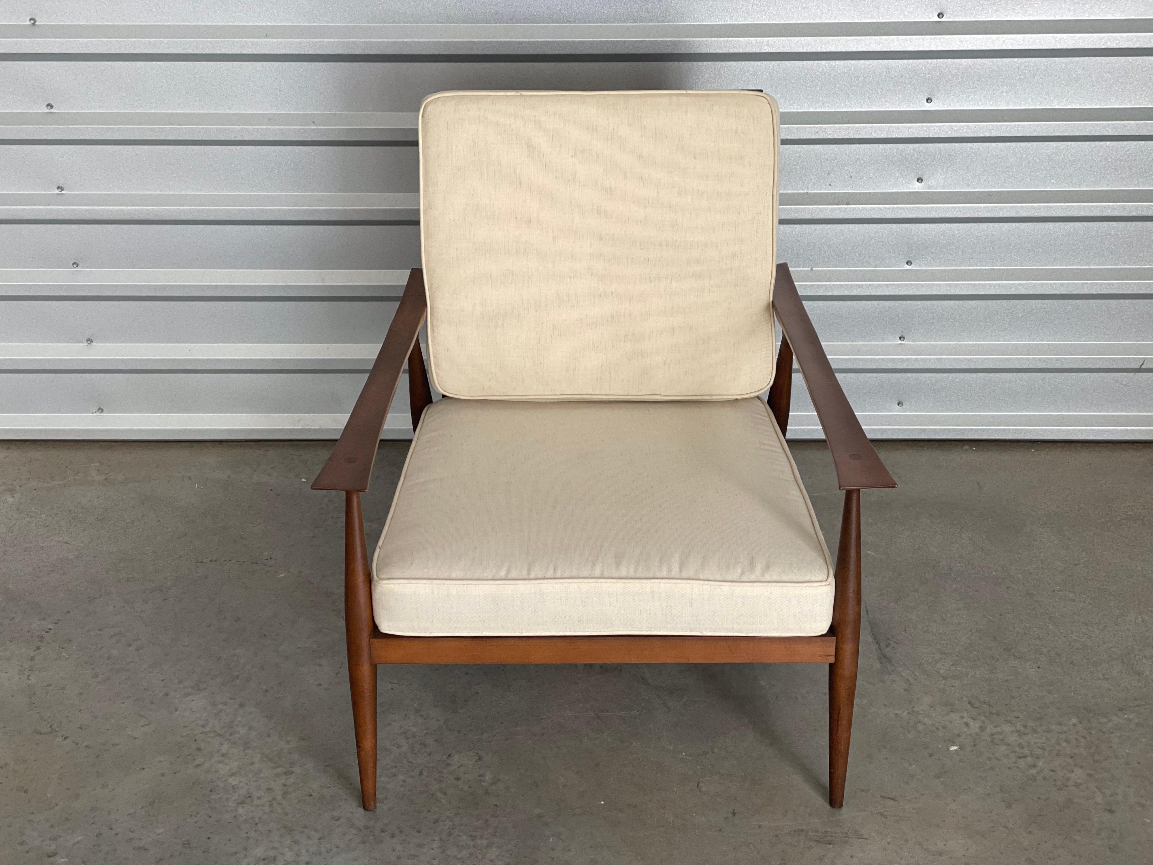 Rare Mid Century Modern Lounge Chair by Paul McCobb for Winchendon 4