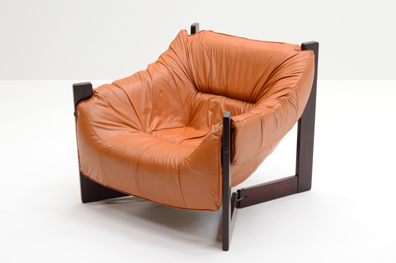 Rare lounge chair by Percival Lafer, Brazil 1970s. In Good Condition For Sale In Landgraaf, NL