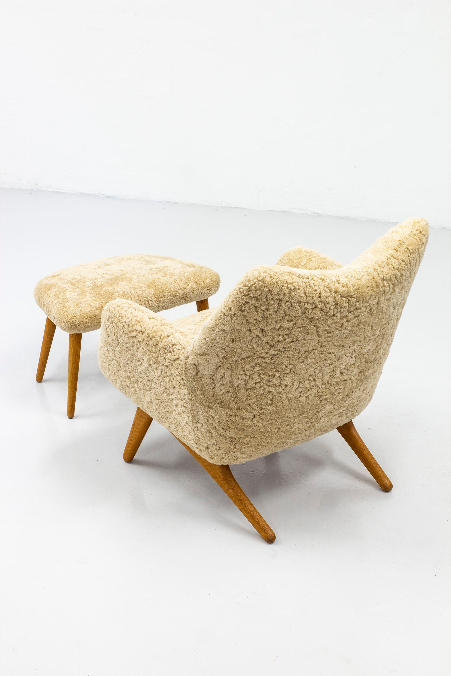 Danish Rare Lounge Chair with Ottoman in Sheepskin by Illum Wikkelsø