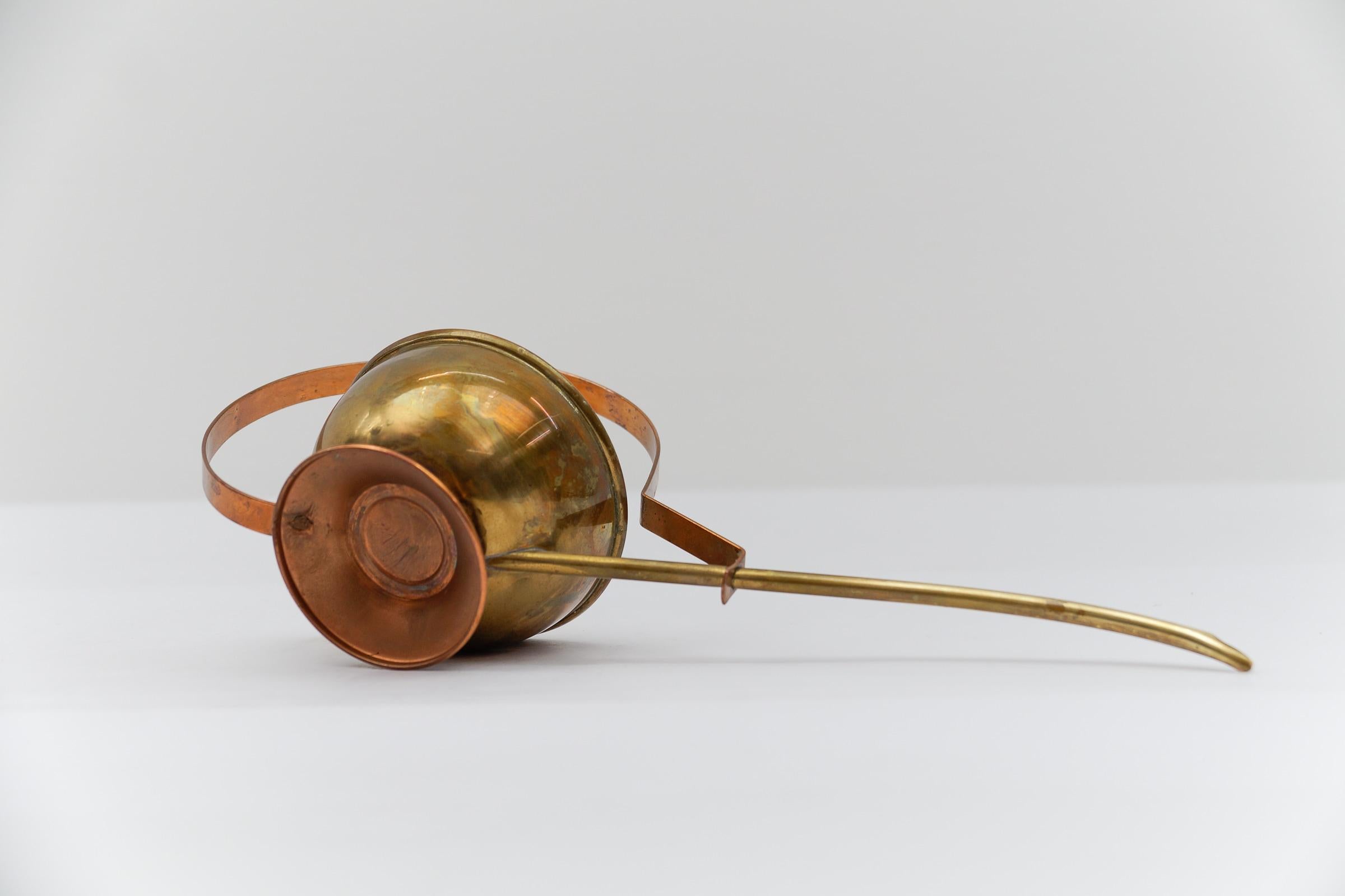 Raro e grazioso Can in ottone e rame, anni '50, Austria in vendita 4