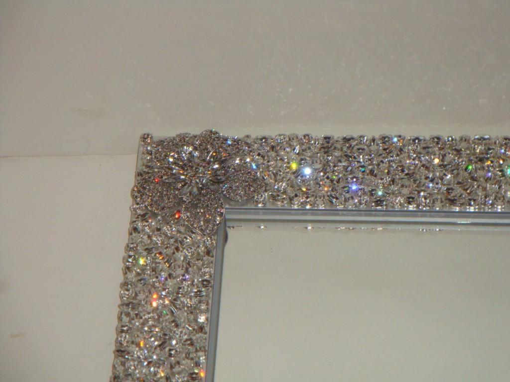 Rare Lovely Estate Diamond Style Bling Swarovski Crystal Elements Spiegel (20. Jahrhundert) im Angebot