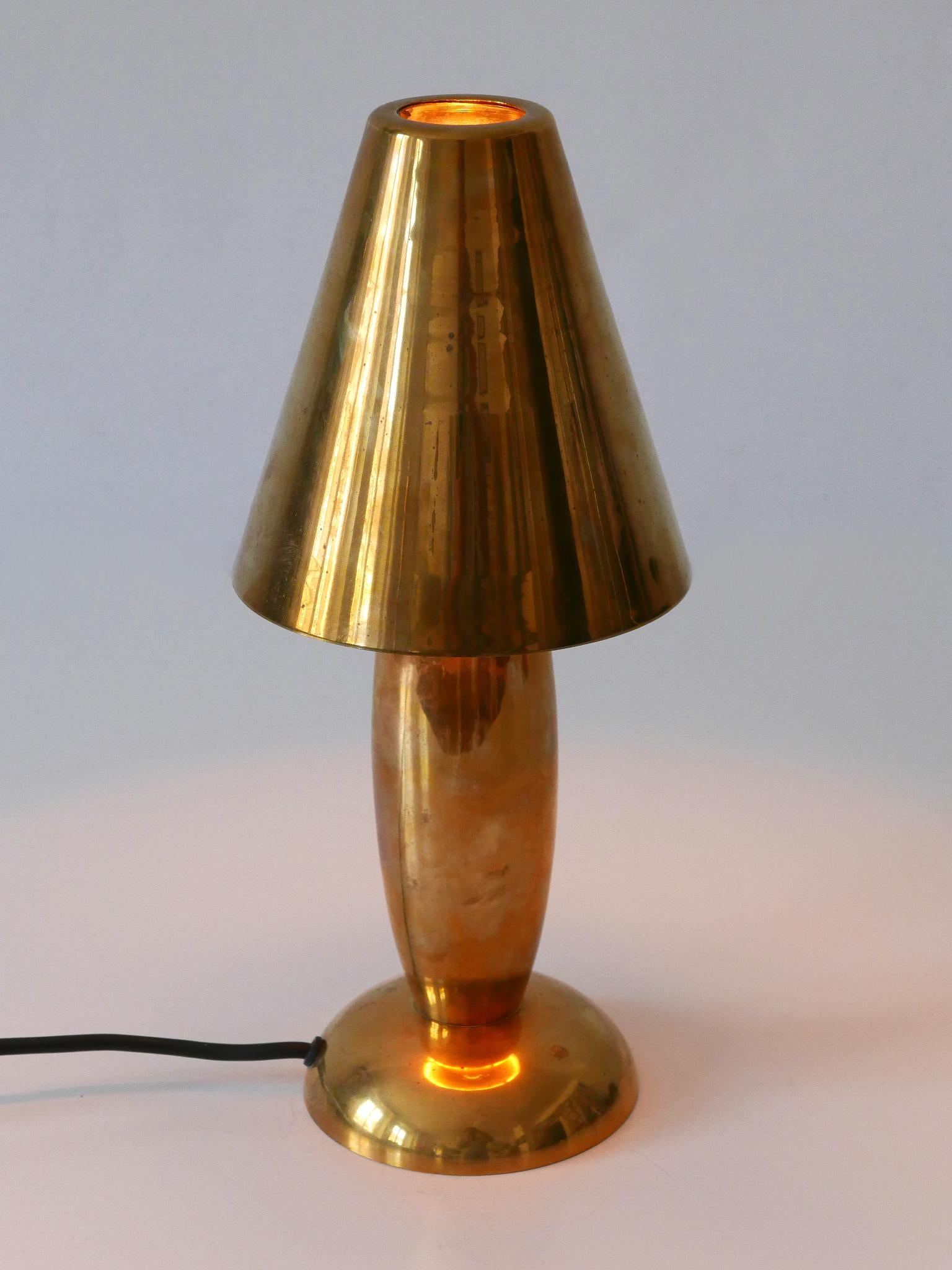 Rare & Lovely Mid-Century Modern Brass Side Table Lamp by Lambert Germany 1970s 8