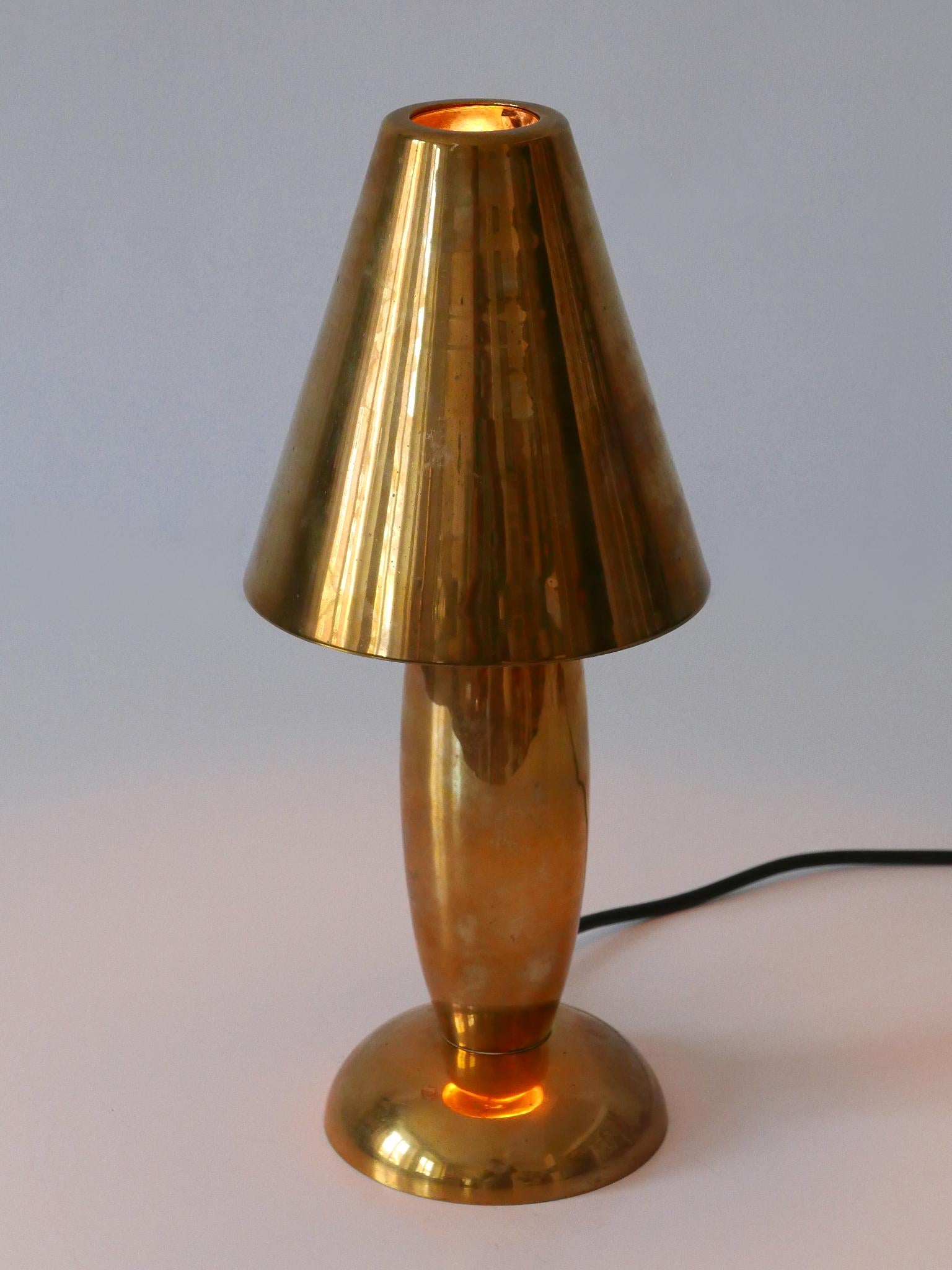 Rare & Lovely Mid-Century Modern Brass Side Table Lamp by Lambert Germany 1970s 4