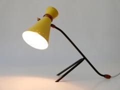 Rare & Lovely Mid-Century Modern Diabolo Table Lamp Desk Light Italy 1960s