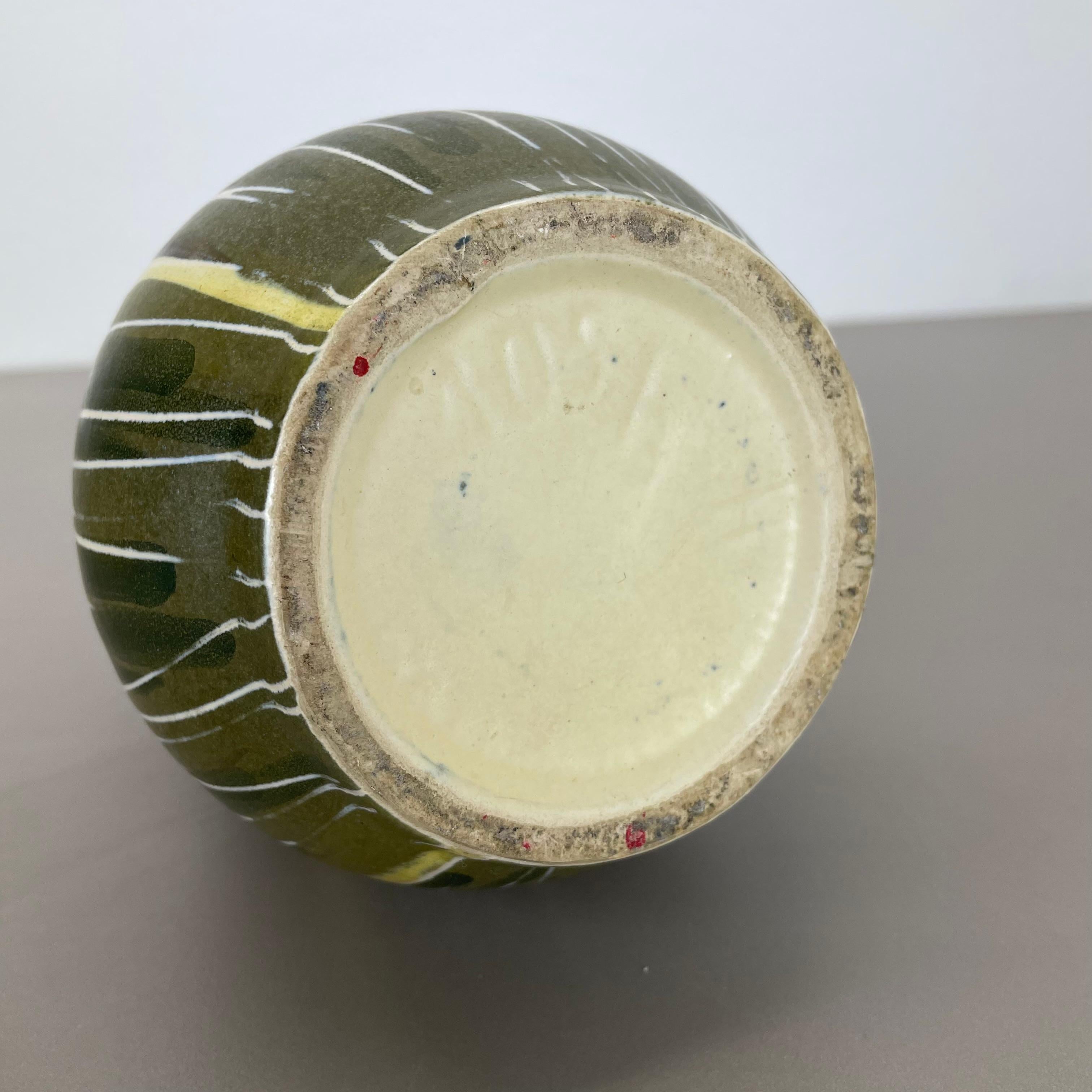 raro e delizioso vaso in ceramica Fat Lava 