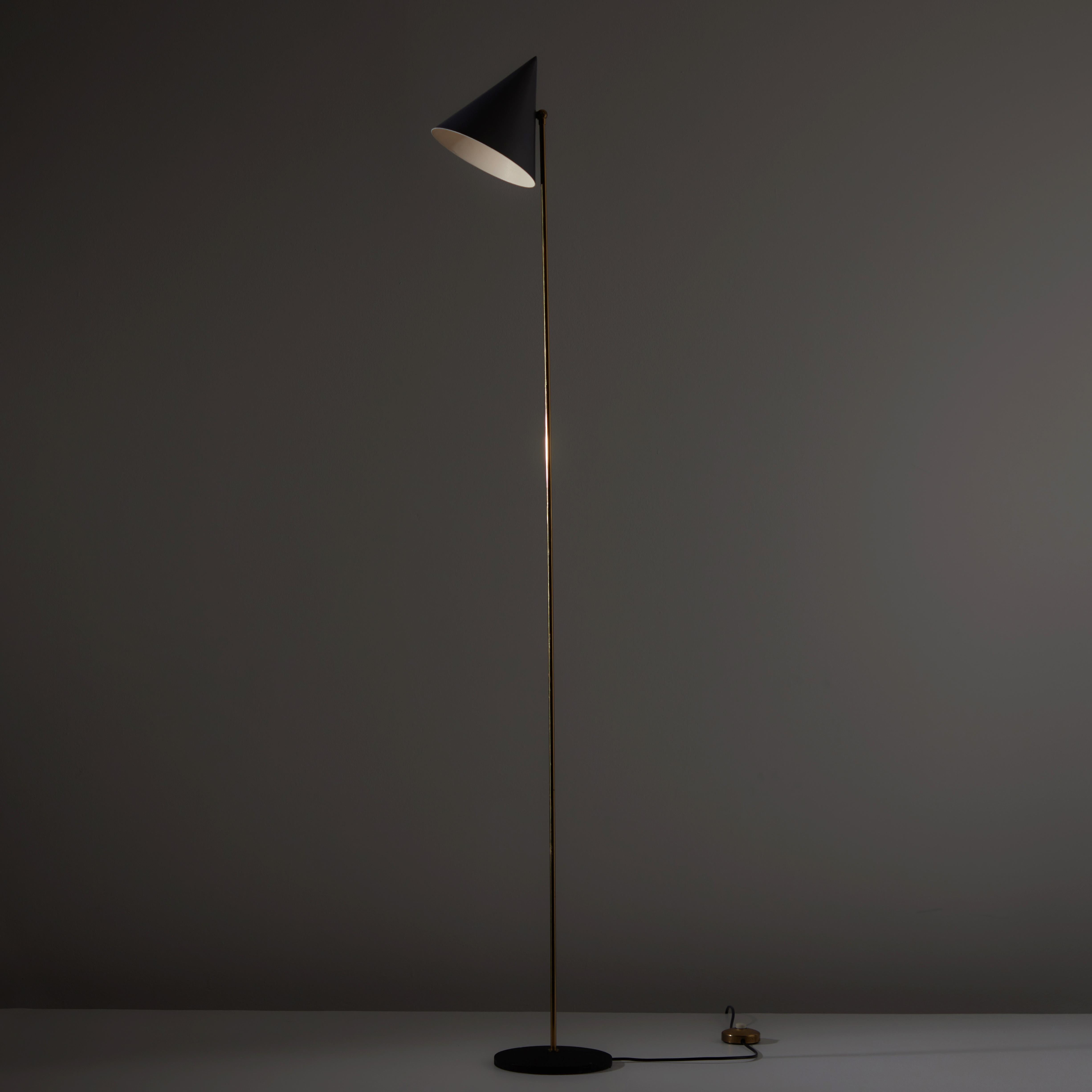 Rare LTE 5 Floor Lamp by Luigi Caccia Dominioni for Azucena For Sale 3