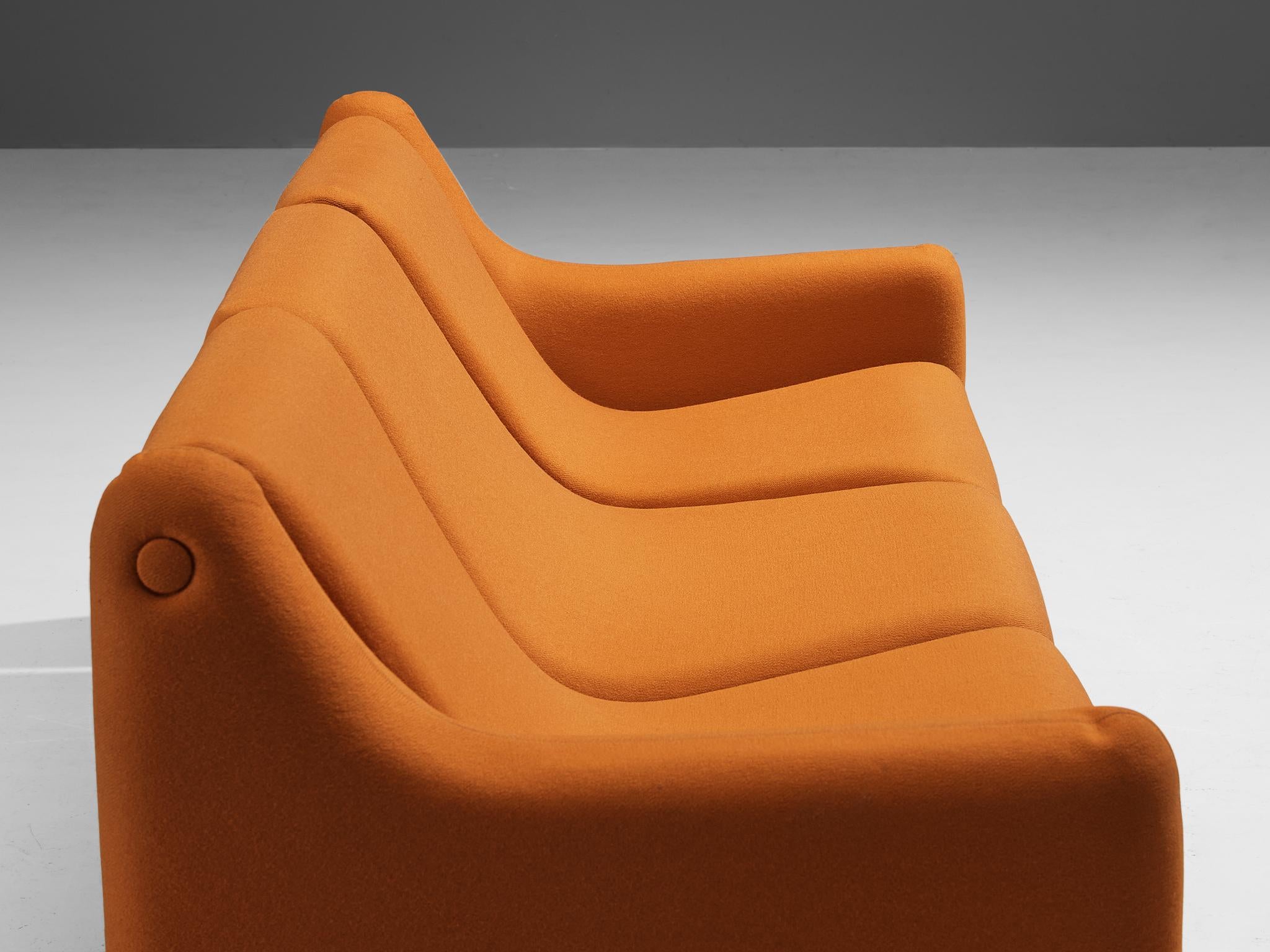 Seltenes Sofa von Luigi Colani für Fritz Hansen mit orangefarbener Polsterung  (Deutsch) im Angebot