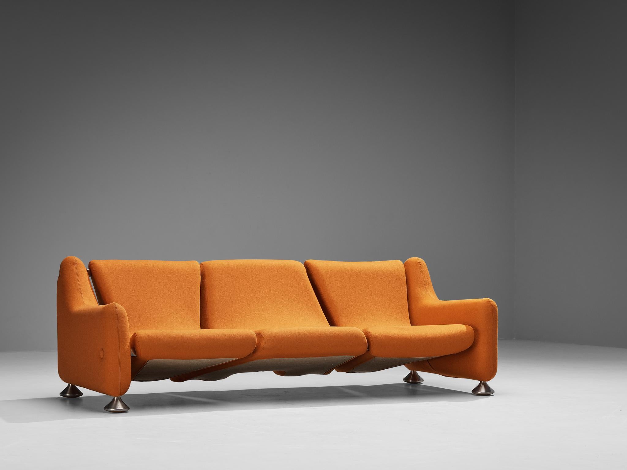 Seltenes Sofa von Luigi Colani für Fritz Hansen mit orangefarbener Polsterung  (Metall) im Angebot