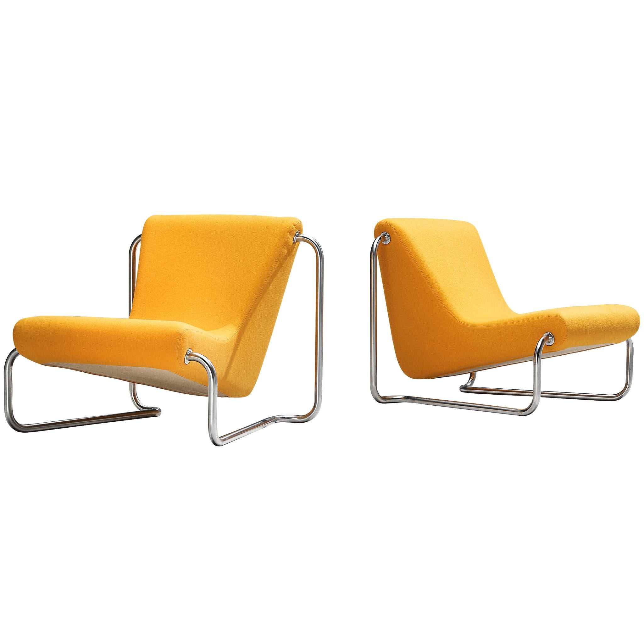 Paire de fauteuils de salon rares Luigi Colani en tissu orange