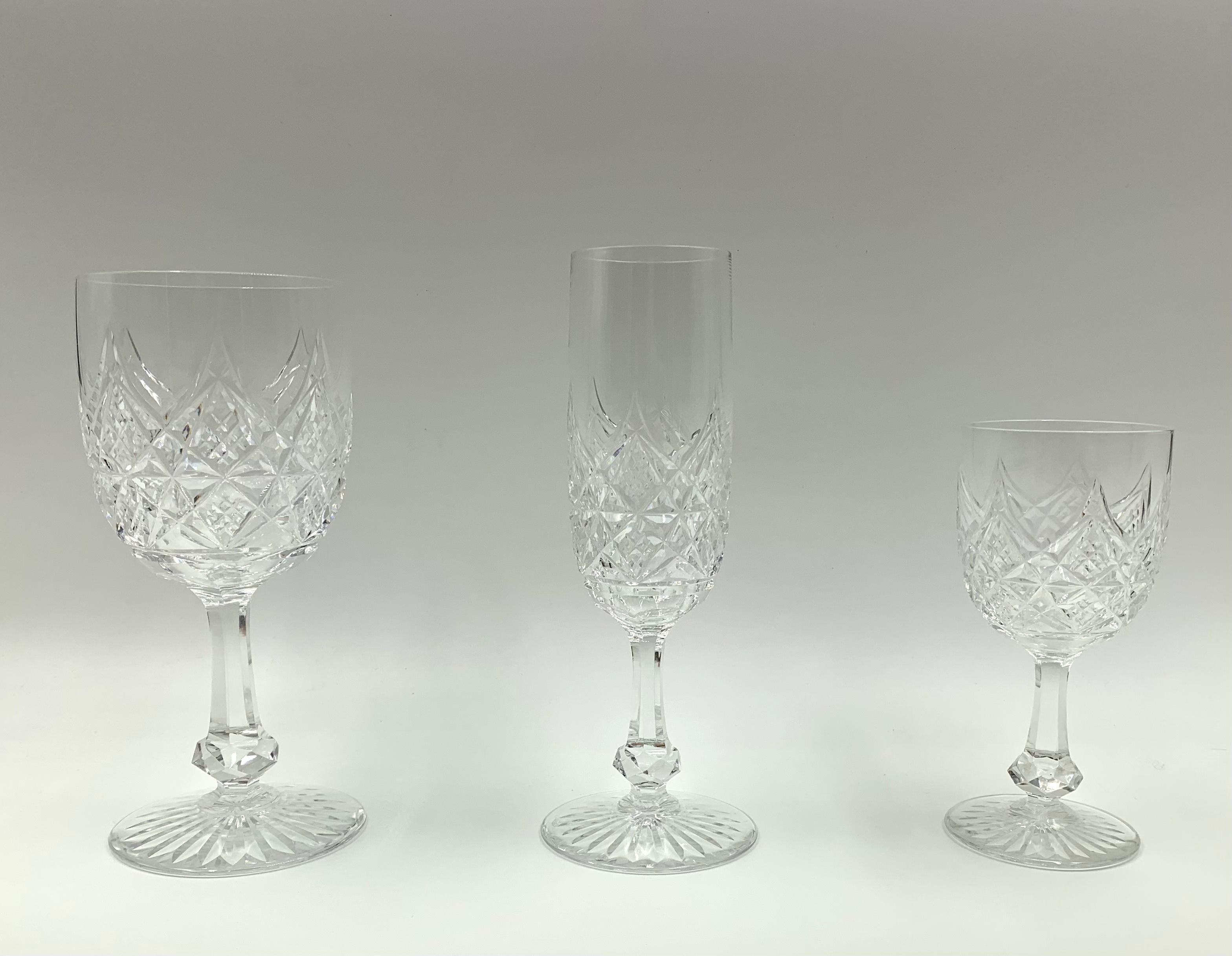 Rare Luxurious 24 Piece Baccarat Colbert Stemware Service for Eight For Sale 4