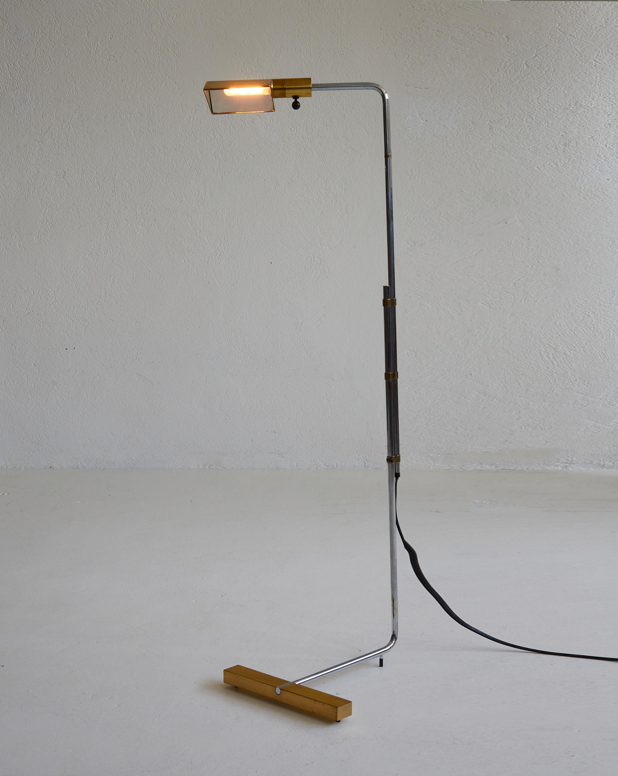 Rare LZ17 n.4 Floor Lamp by Cedric Hartman for Jack Lenor Larsen, 1966

This is an early production of the beautiful modernist floor lamp designed by Cedric Hartman in 1966 for Jack Lenor Larsen and produced by Pandora in Kirchberg, Switzerland.
A