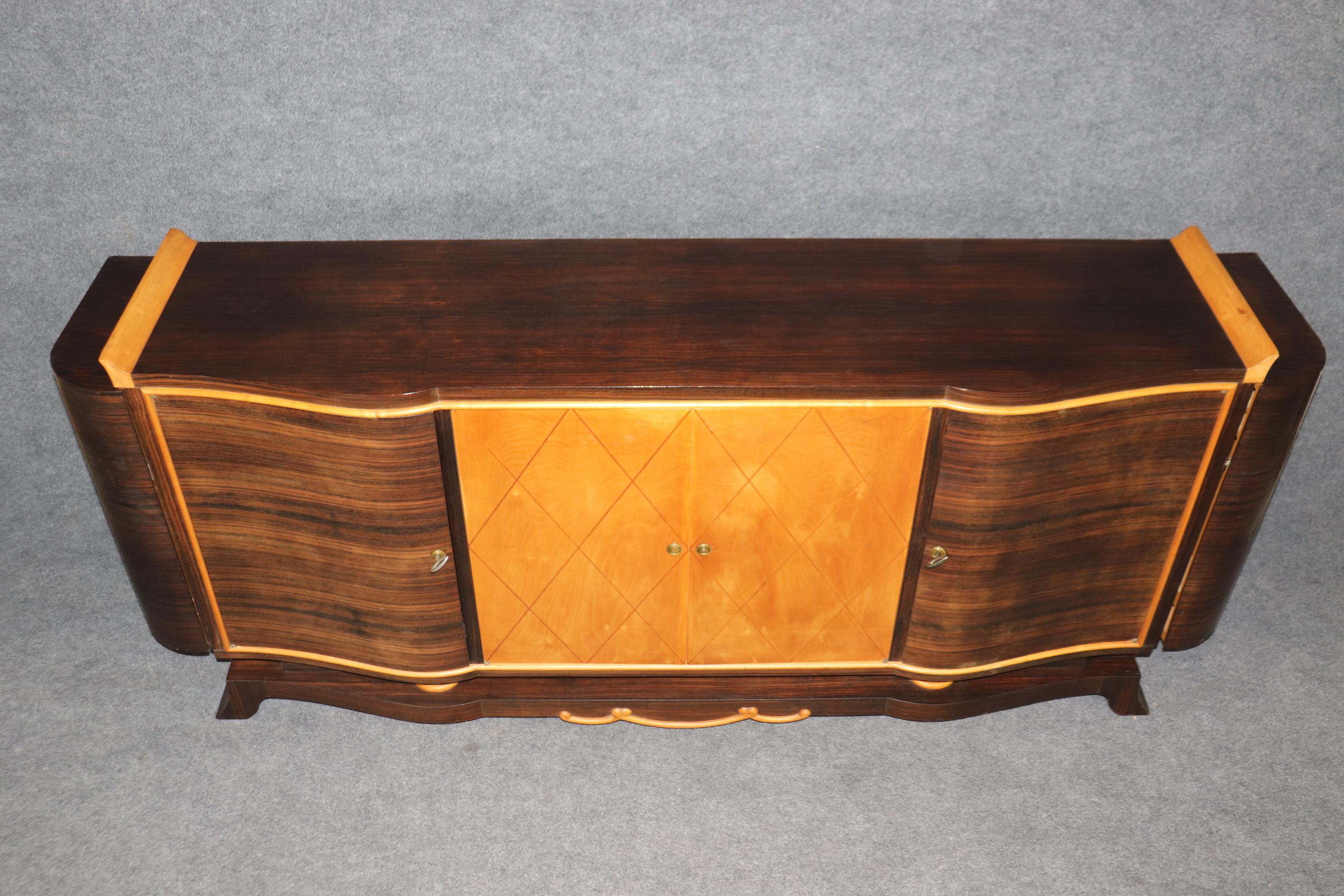 Rare Macassar Ebony and Satinwood French Art Deco Sideboard in The manner Leleu For Sale 4