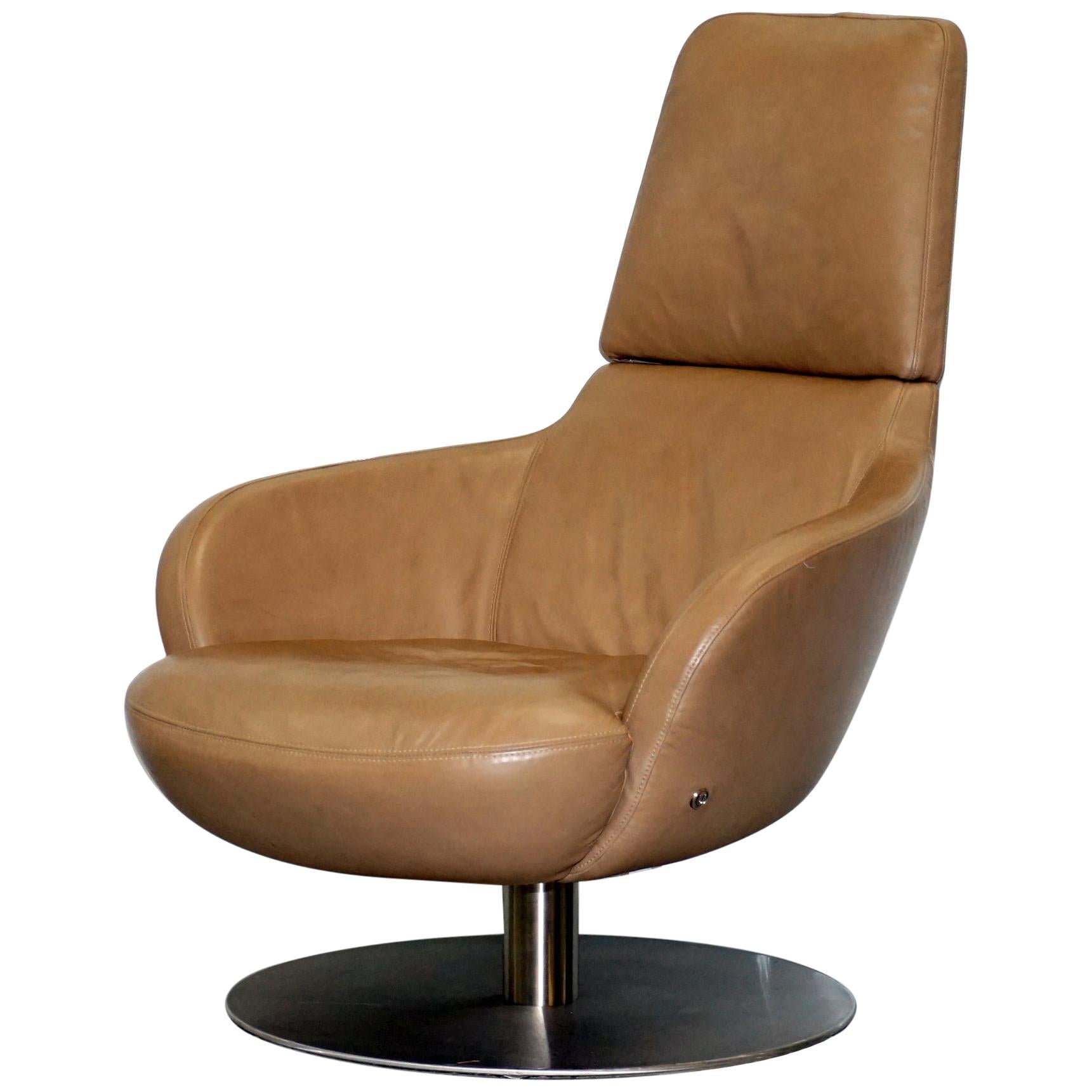 Rare Made in Italy Natuzzi Brend Swivel Armchair, Aged Brown Leather