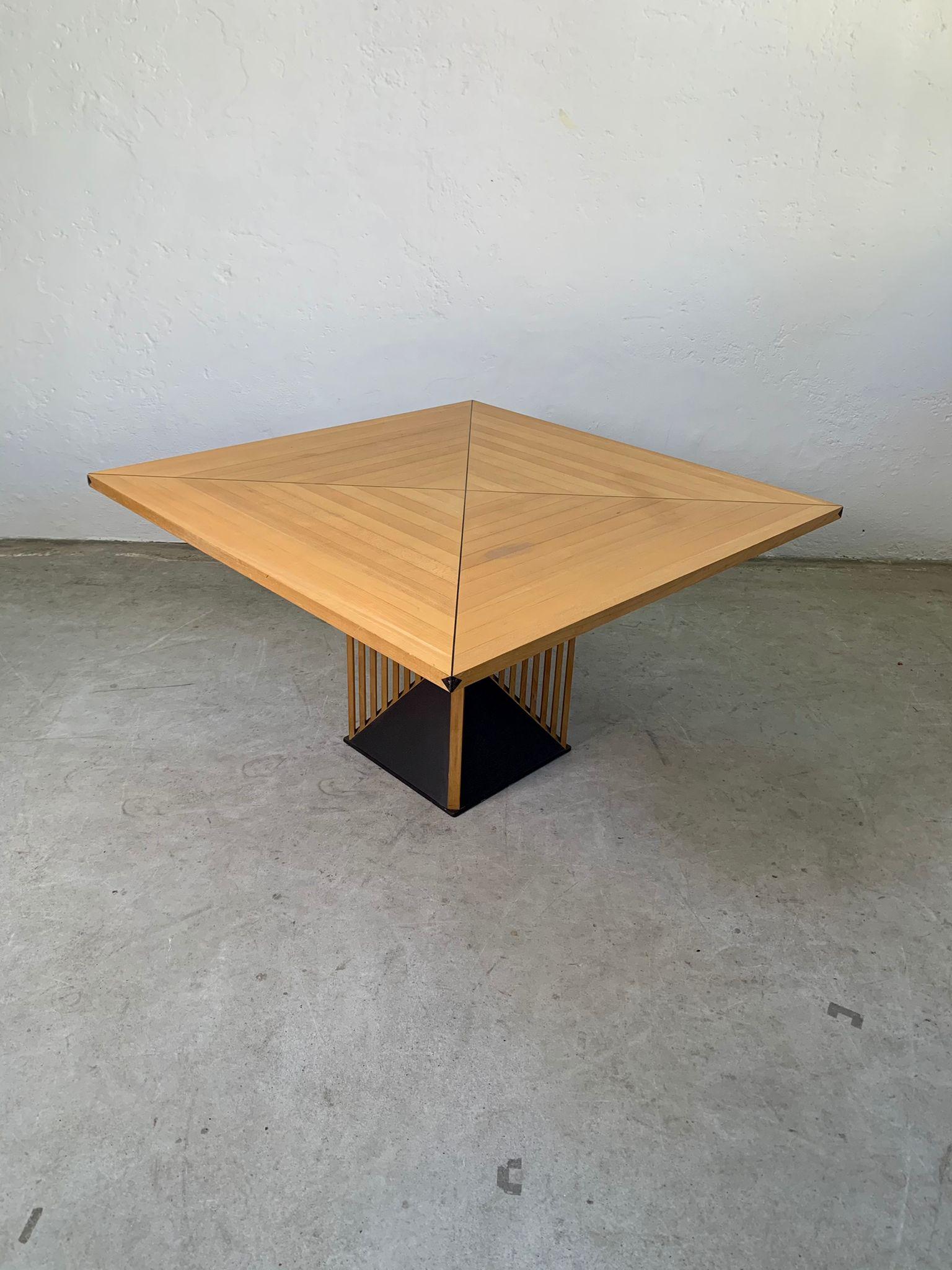 Rare modèle de table de salle à manger Maestro par Gianfranco Frattini pour Acerbis, années 1980 en vente 8