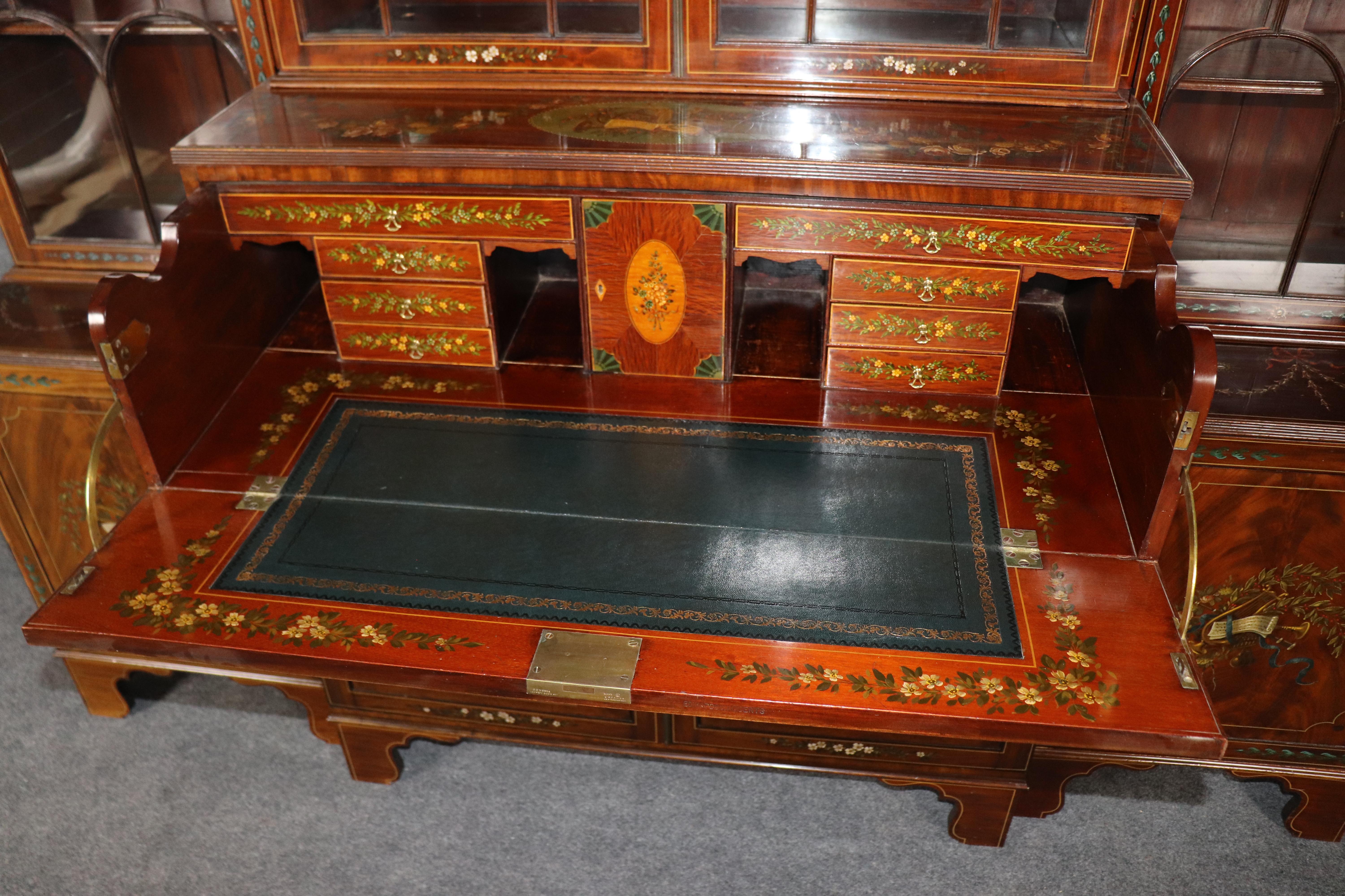 Rare Mahogany Adams Paint Decorated Edwards and Roberts Monumental Breakfront in vendita 4