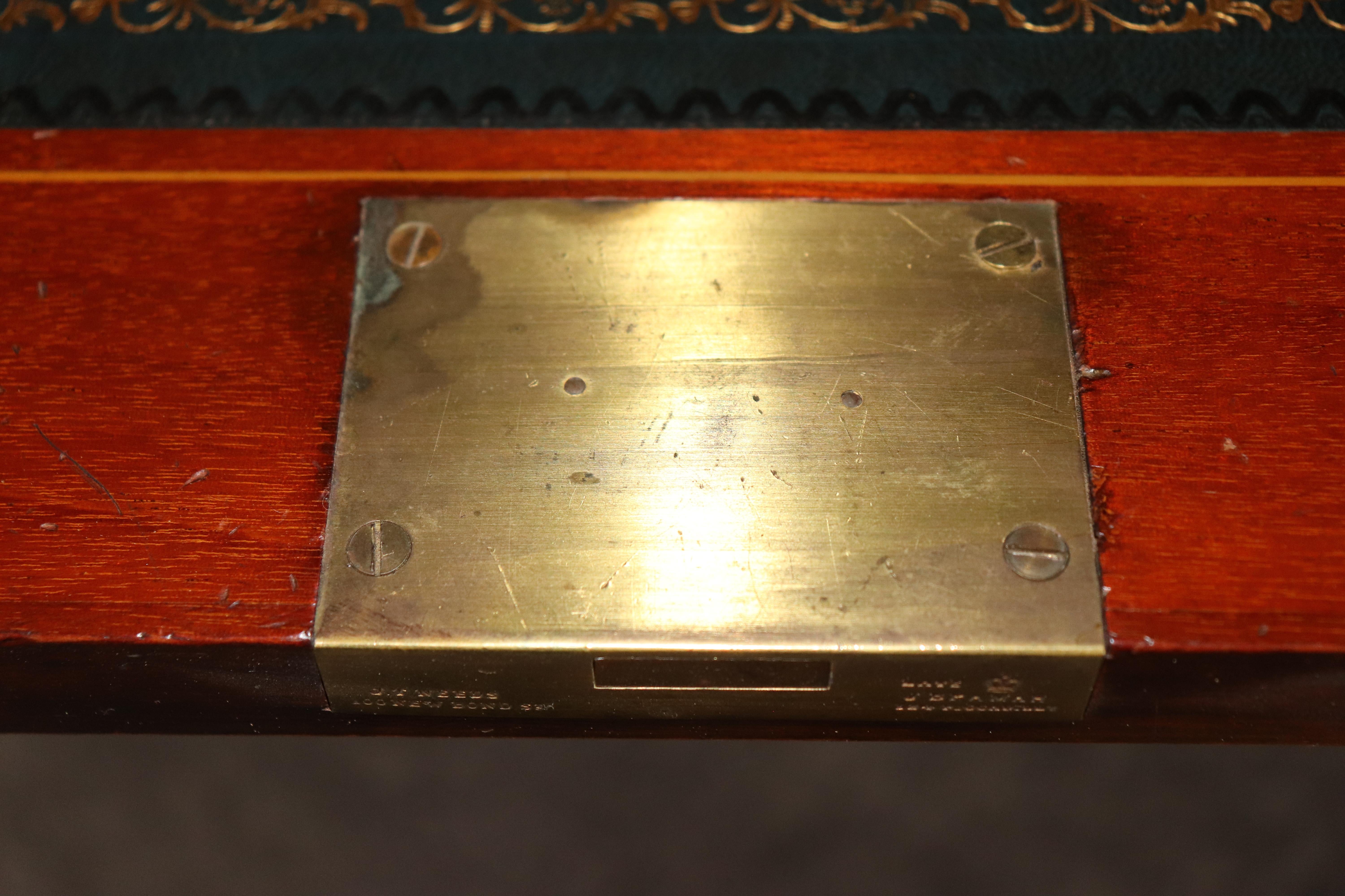 Rare Mahogany Adams Paint Decorated Edwards and Roberts Monumental Breakfront in vendita 5