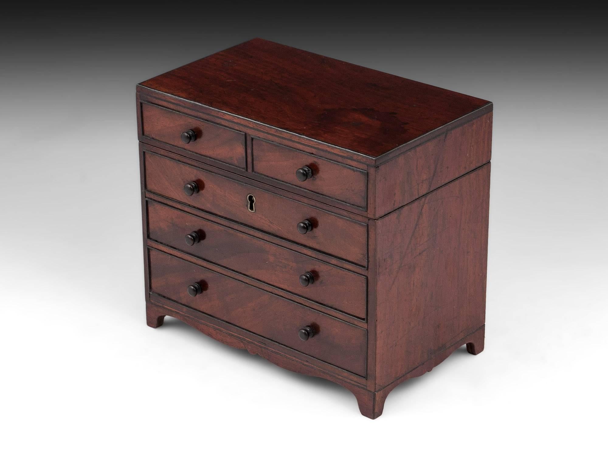 tea chest with drawers