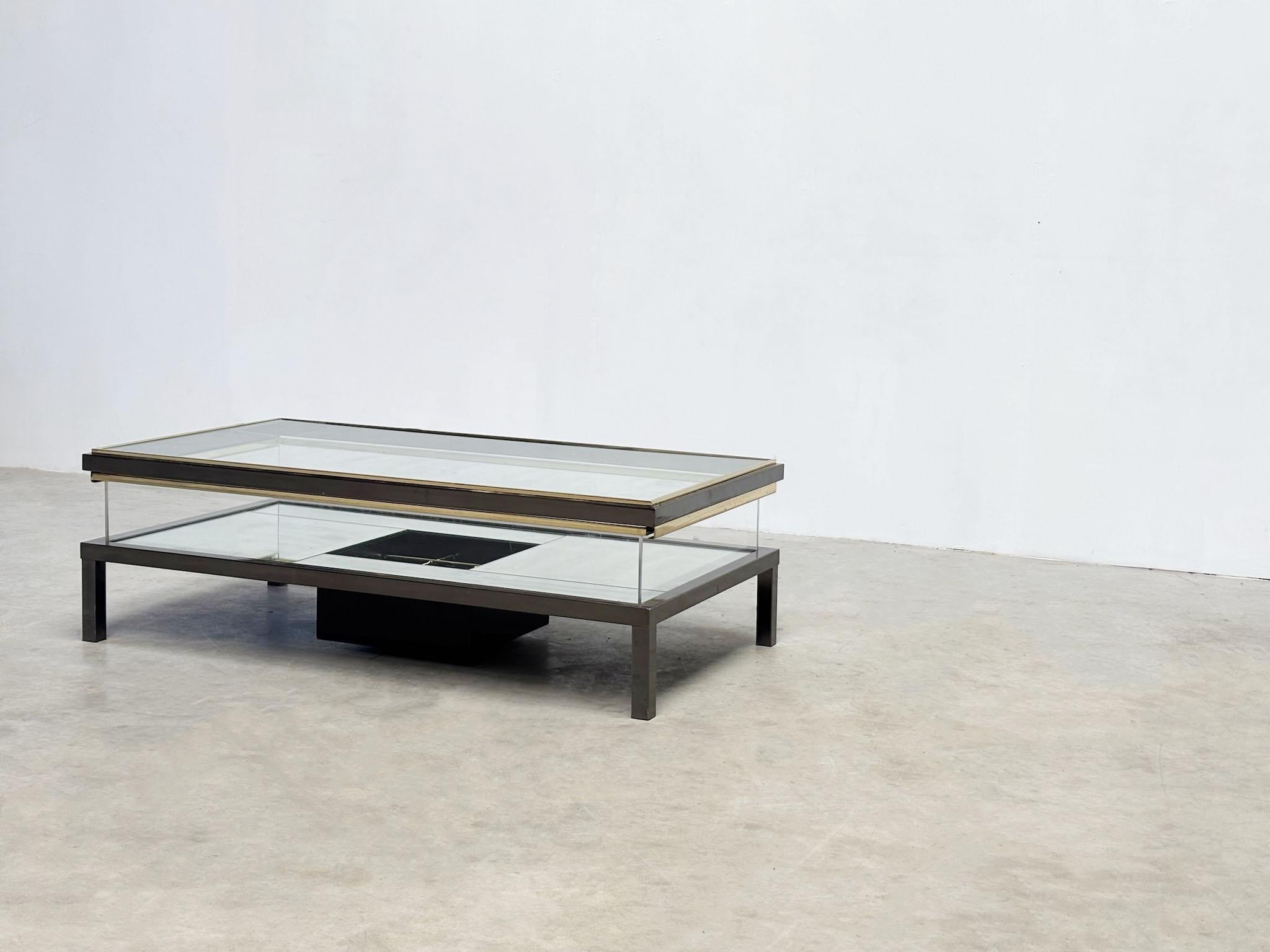 French Rare Maison Jansen (attr.) sliding coffee table with bottle holder For Sale