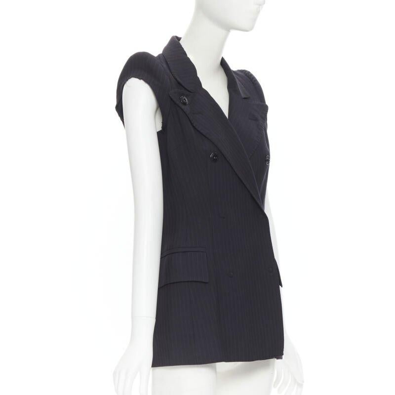 rare MAISON MARGIELA 1990 deconstructed padded shoulder cigarette jacket IT40 In Excellent Condition For Sale In Hong Kong, NT