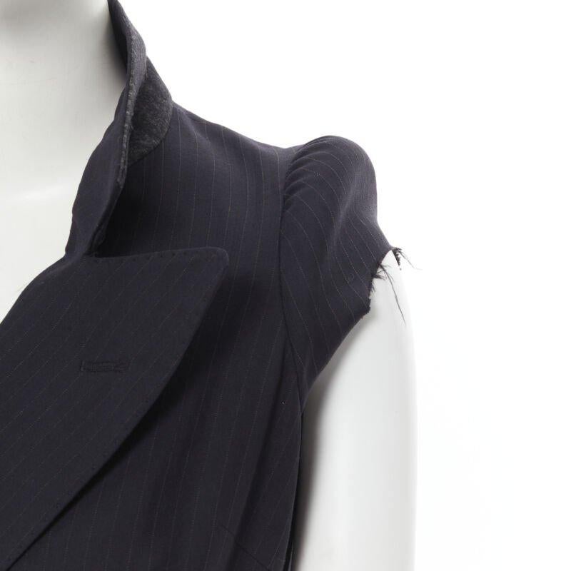 rare MAISON MARGIELA 1990 deconstructed padded shoulder cigarette jacket IT40 For Sale 4