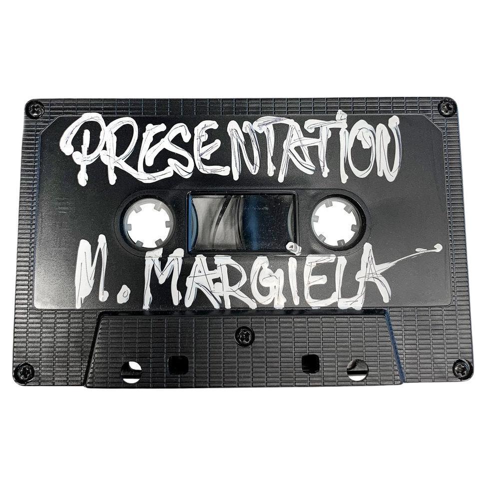 Seltener Maison Martin Margiela Präsentation Cassette-Wandteppich im Angebot