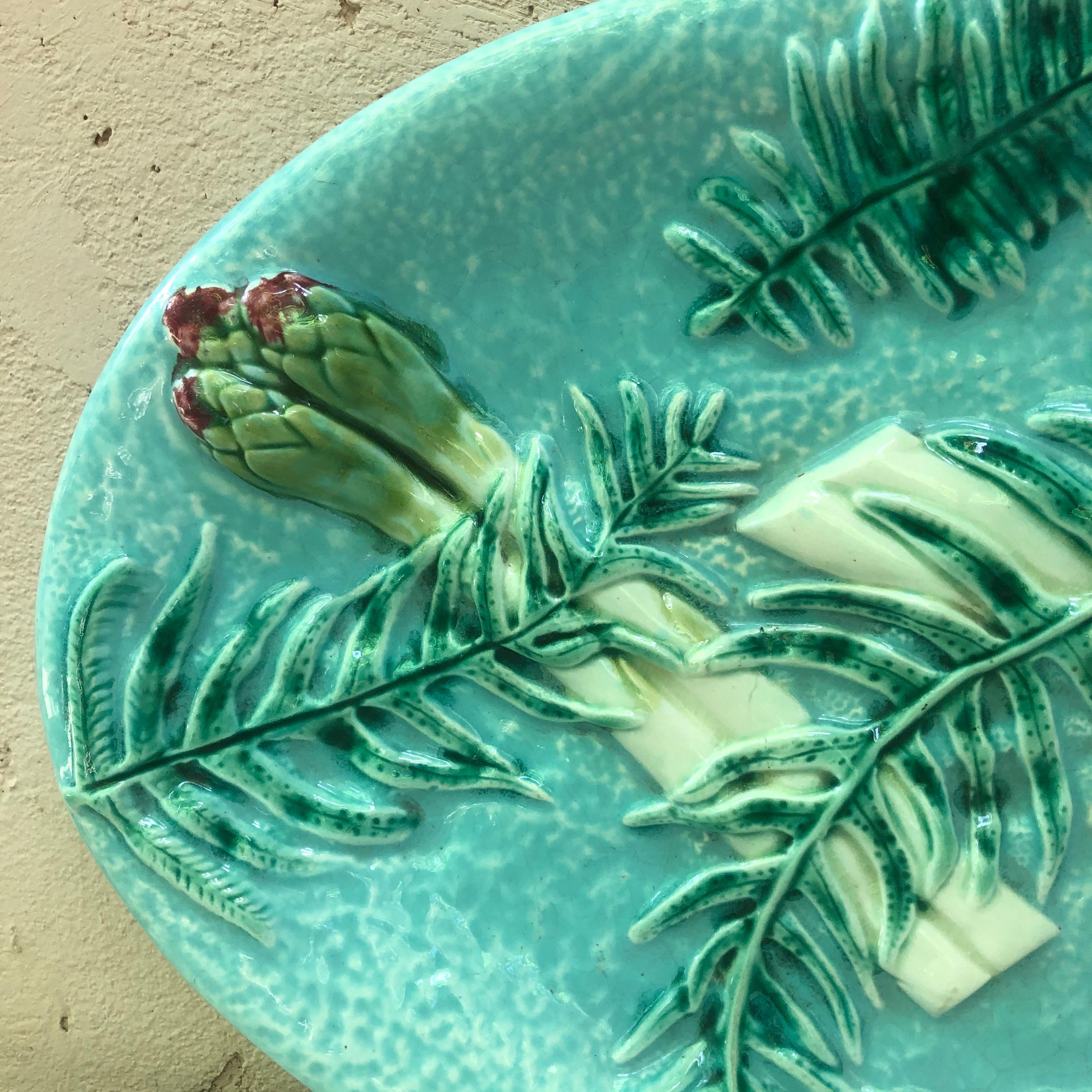 Country Rare Majolica Asparagus Platter with Fern Clairefontaine, circa 1880 For Sale