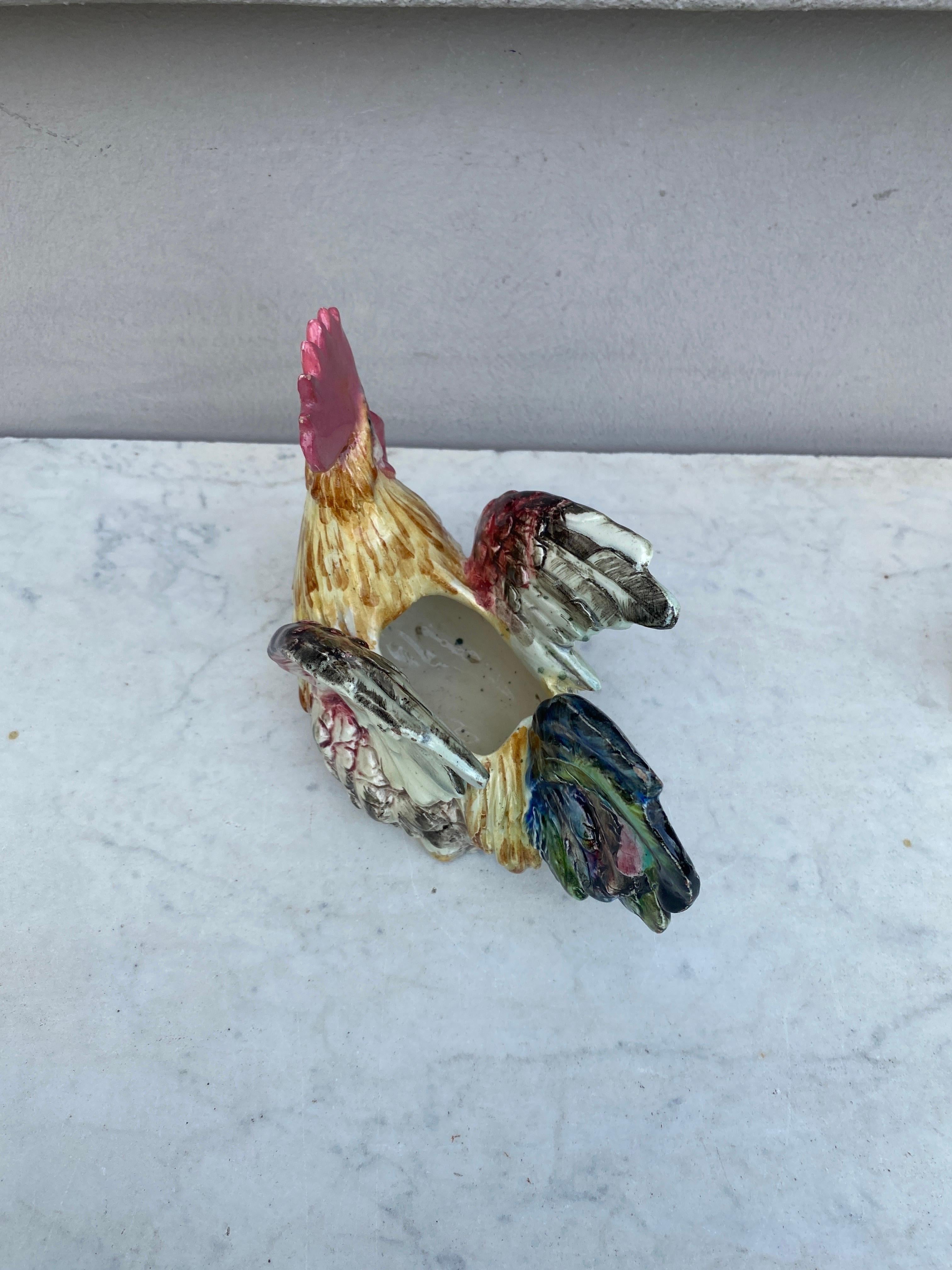 Rara jardinera de mayólica con gallo Delphin Massier, hacia 1890 Fines del siglo XIX en venta