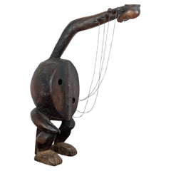Rare Mangbetu Hardwood Arched Harp with Figural Finial, Congo Early 20th Century