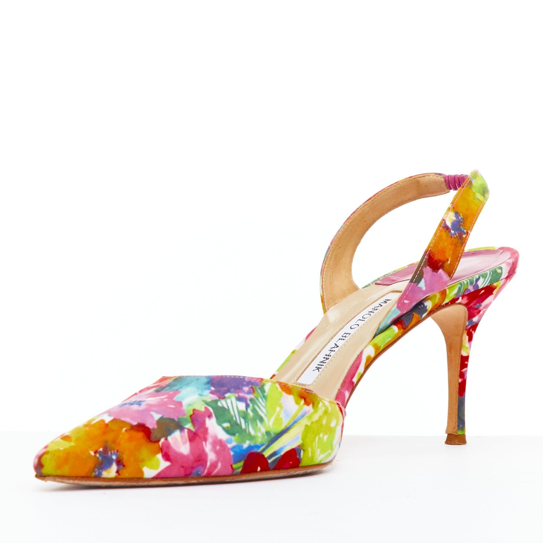 rare MANOLO BLAHNIK floral satin print slingback mid heel pump EU39 In Good Condition In Hong Kong, NT