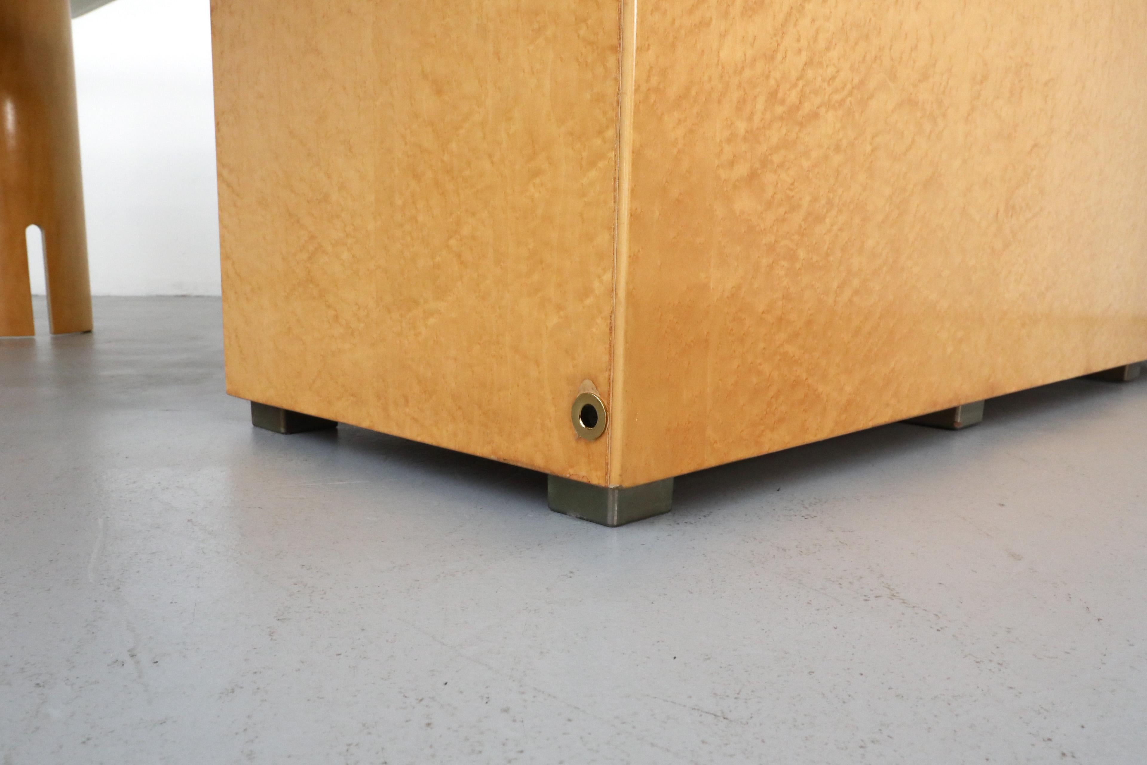 Rare Maple Desk with Return by Giovanni Offredi for Saporiti, 1970's For Sale 6