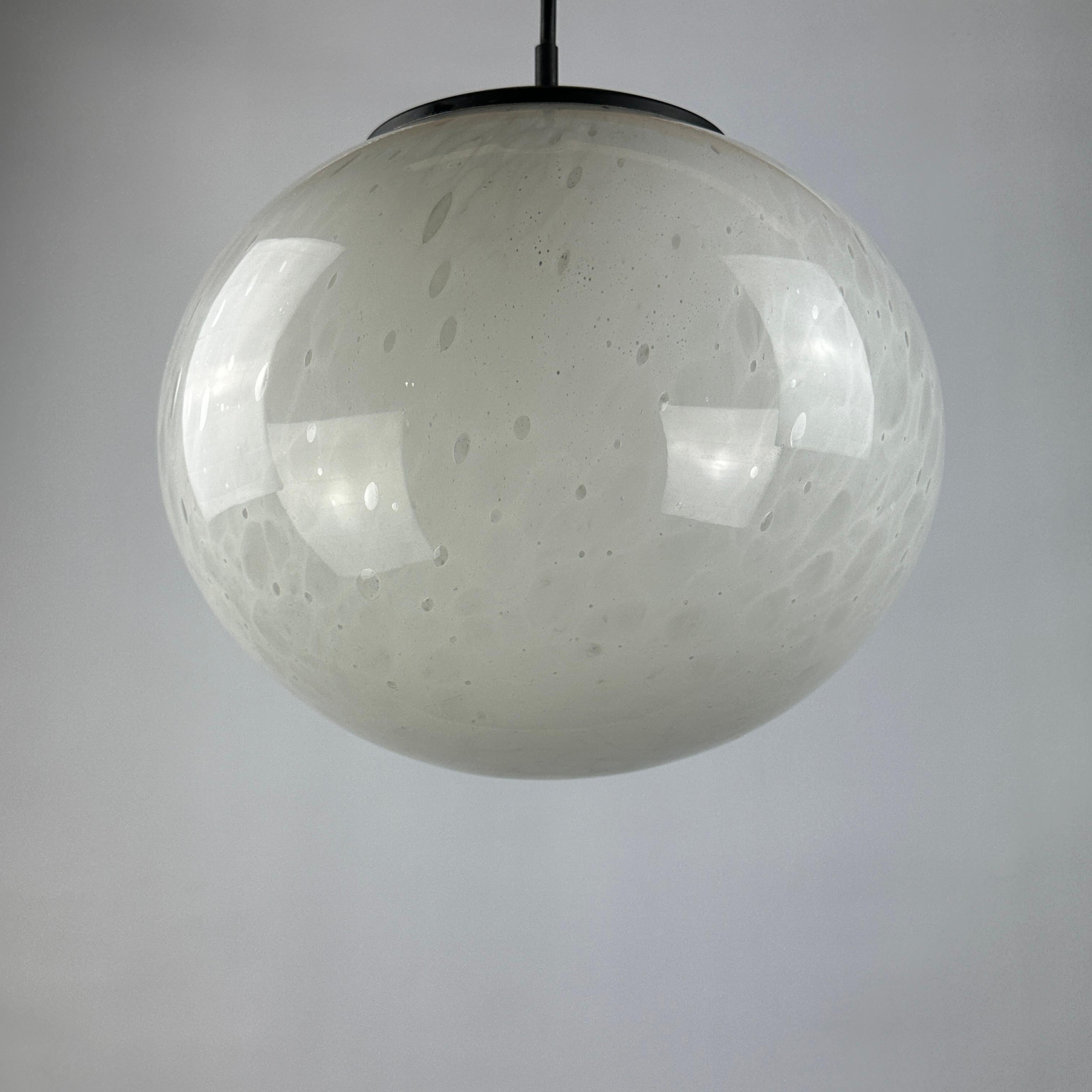 Rare marbled white globe glass pendant light by Peill and Putzler 1970 For Sale 4