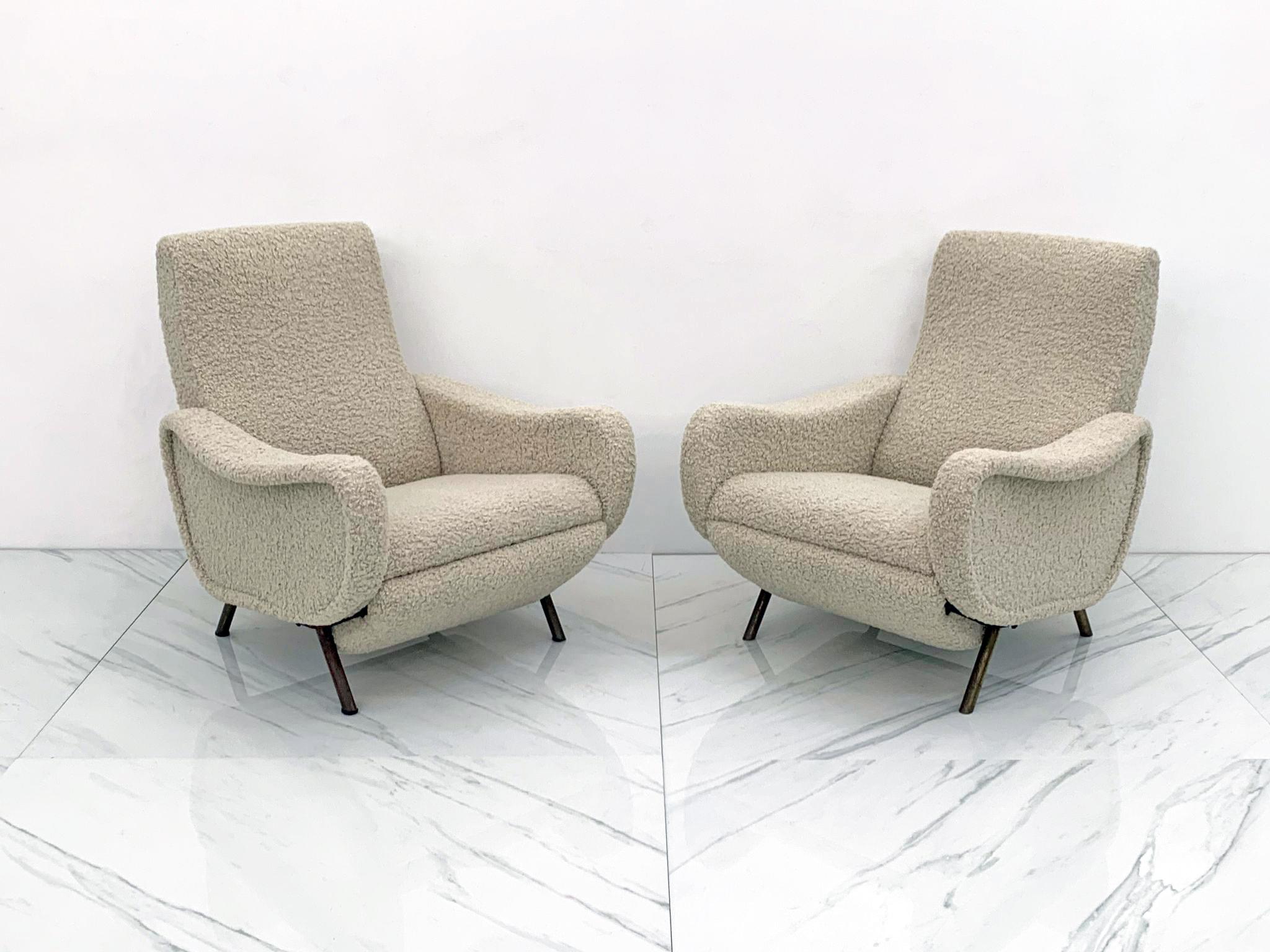 Rare Marco Zanuso Reclining Lady Chairs in Boucle, Pizetti Roma, Italy, 1960's In Good Condition In Culver City, CA