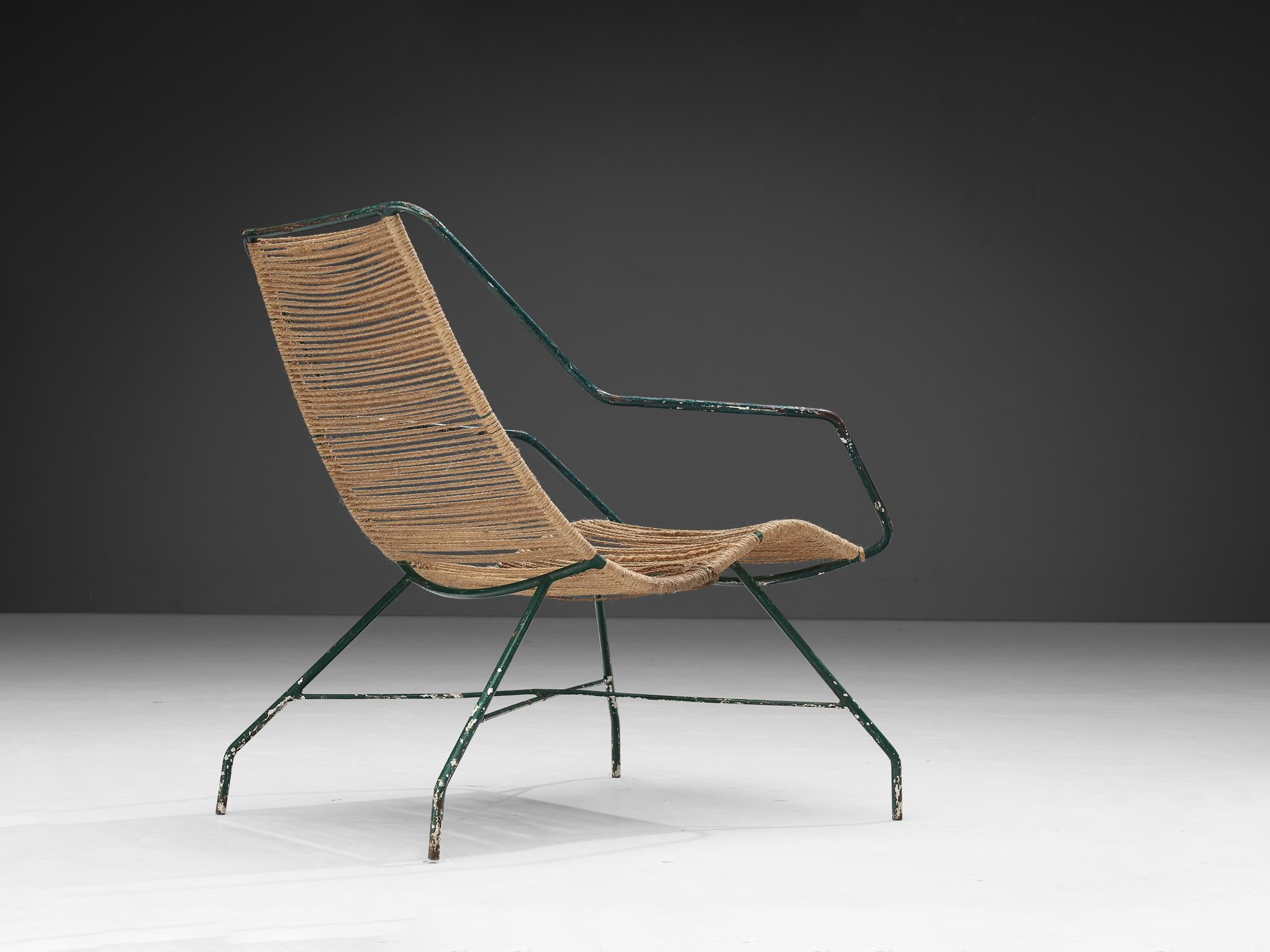 Martin Eisler and Carlo Hauner for Forma, lounge chair, iron and rope, Brazil, 1950s.

Elegant and modern armchair by Brazilian designer duo Hauner & Eisler. The thin, elegant frame is made in green lacquered iron. Due the diagonal connection and