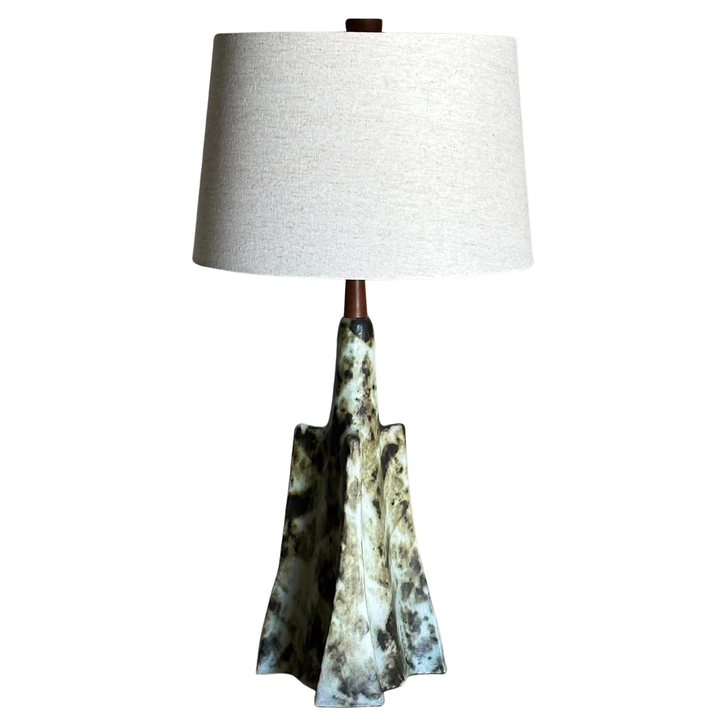 Rare Martz Lamp by Jane and Gordon Martz for Marhsall Studios, Ceramic, Freeform For Sale