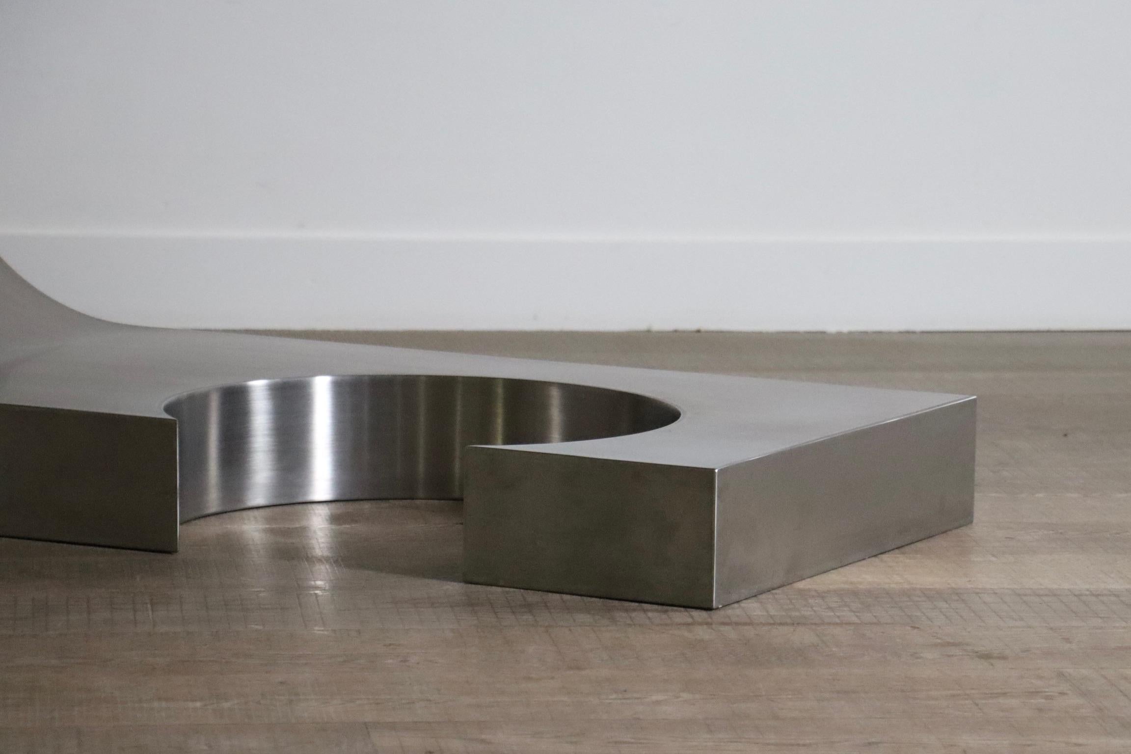 Seltener Marzio Cecchi Stahl-Diapason-Schreibtisch für Studio Most Firenze, 1970er Jahre (Ende des 20. Jahrhunderts) im Angebot