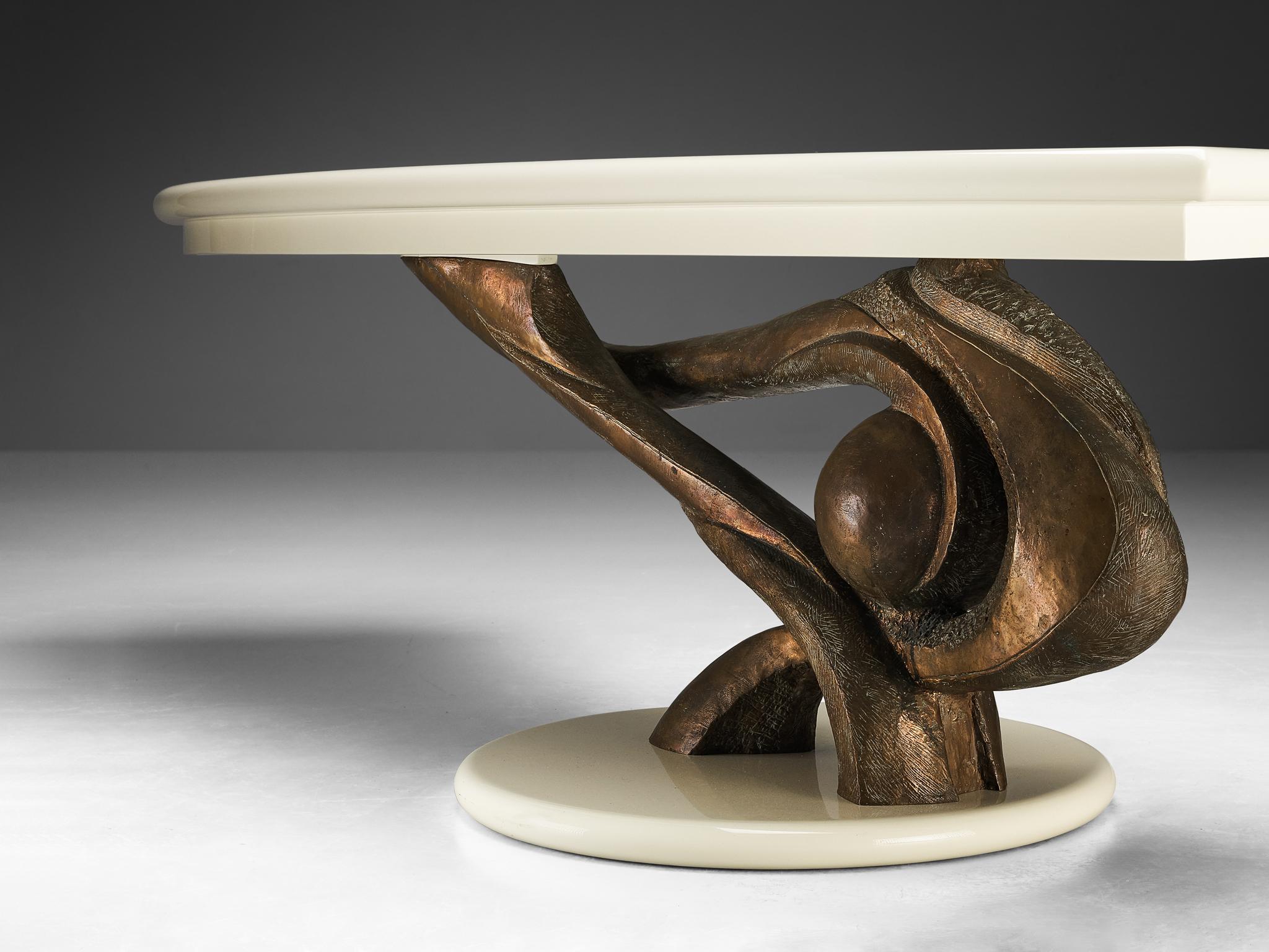 Seltener Marzio Cecchi-Schreibtisch mit geformtem Bronzesockel im Zustand „Gut“ im Angebot in Waalwijk, NL