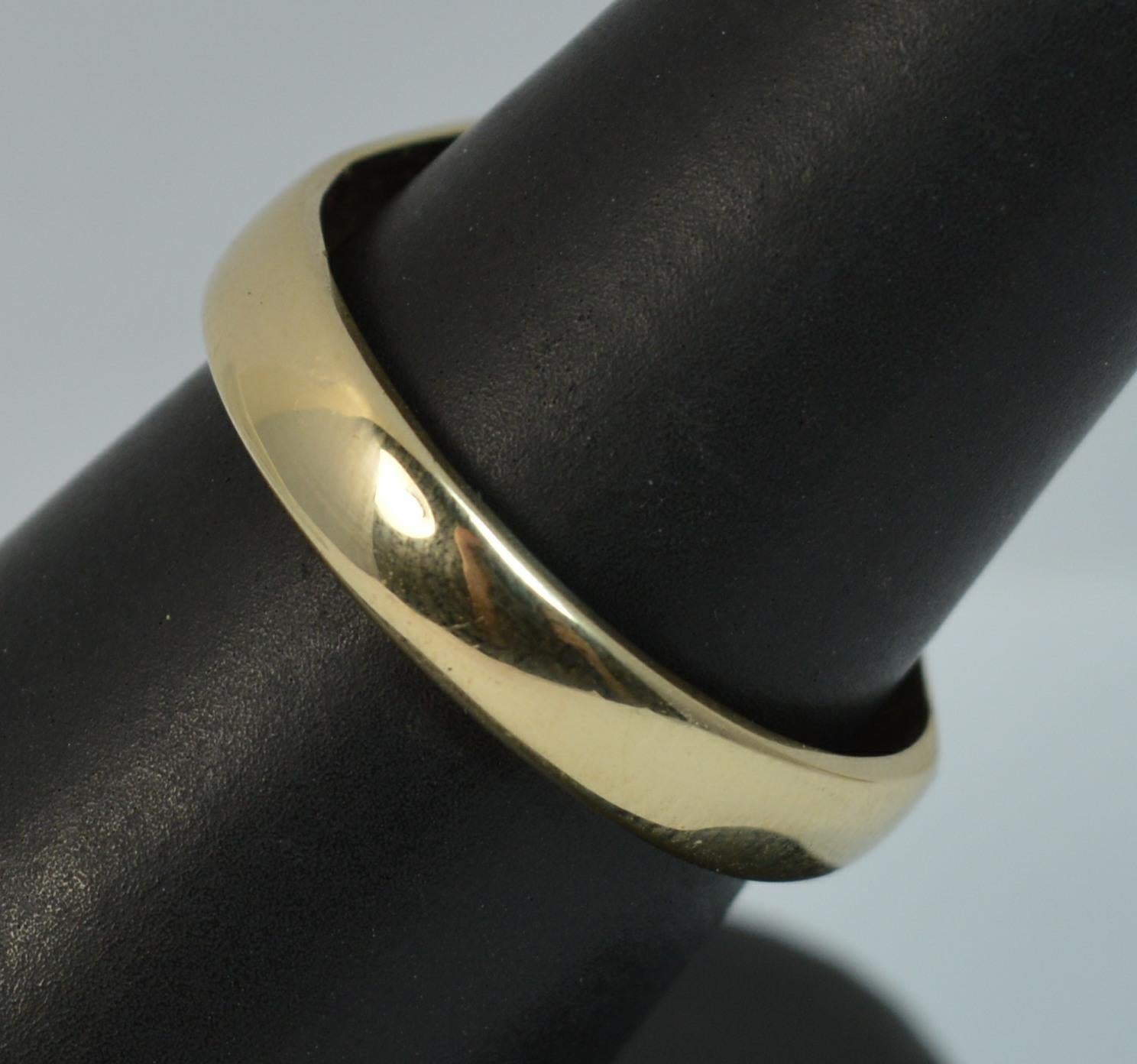 Rare Masonic 9 Carat Gold and Enamel Design Men’s Signet Ring 2