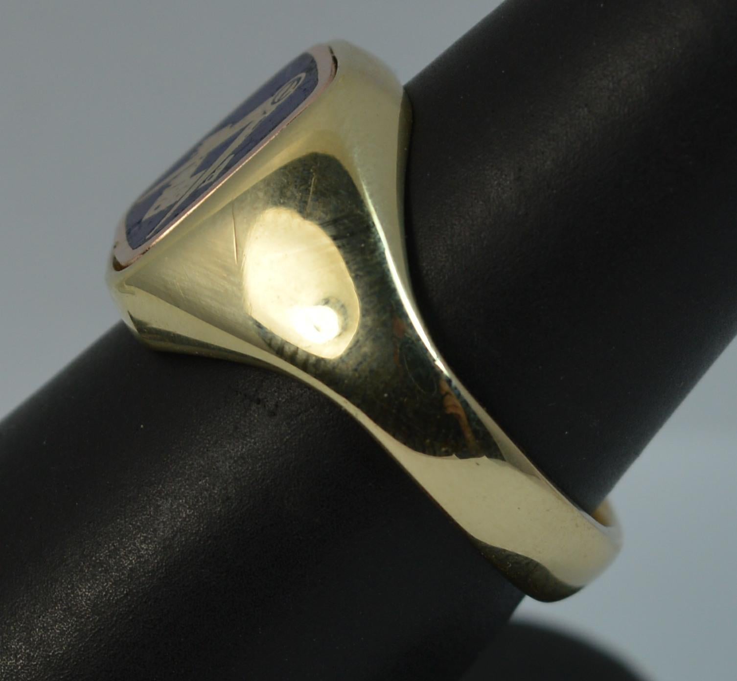 Rare Masonic 9 Carat Gold and Enamel Design Men’s Signet Ring 1