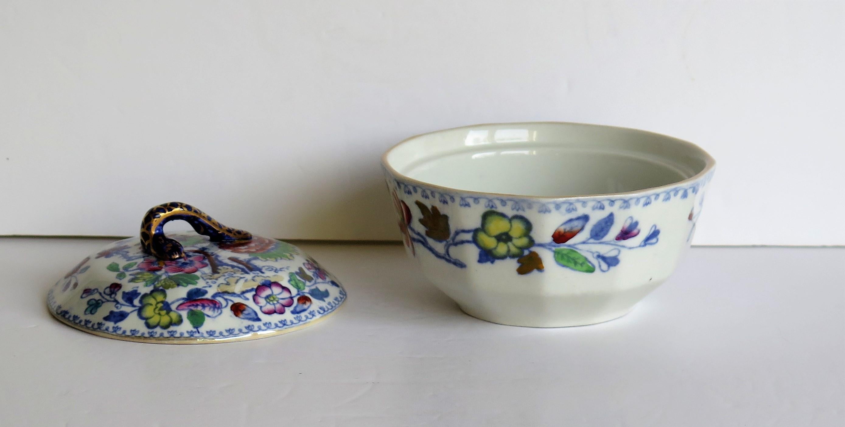 Mason's Ironstone Lidded Dish or Bowl in Flying Bird Pattern, circa 1890 For Sale 1
