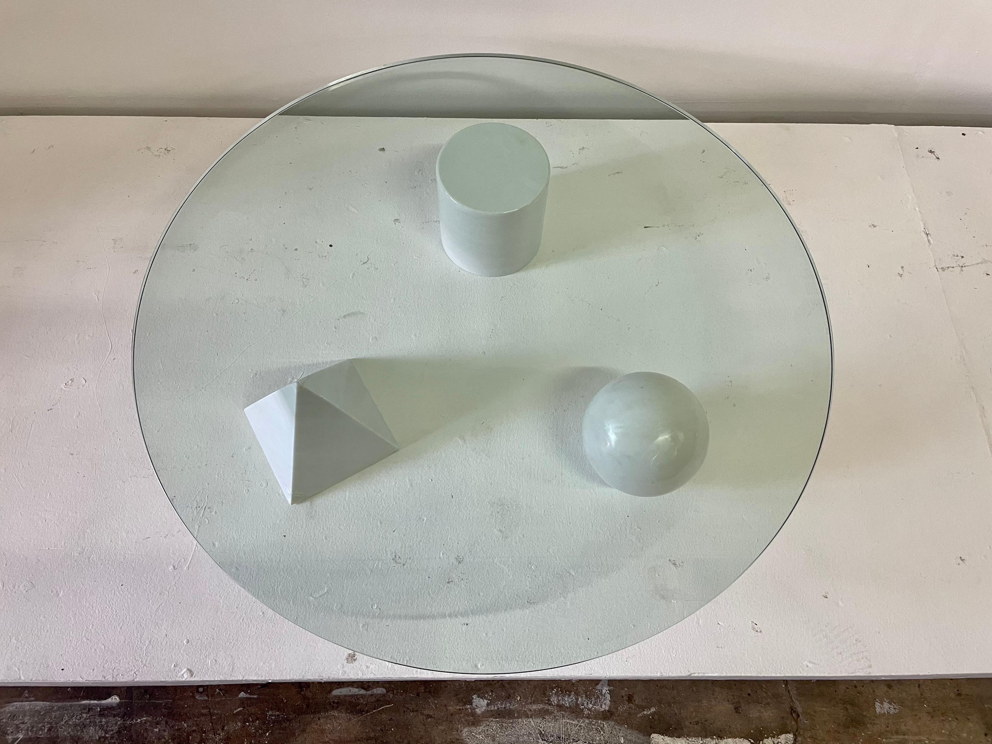 Rare Massimo & Lella Vignelli 'Metaphora' White Marble Base Cocktail Table In Good Condition In North Miami, FL