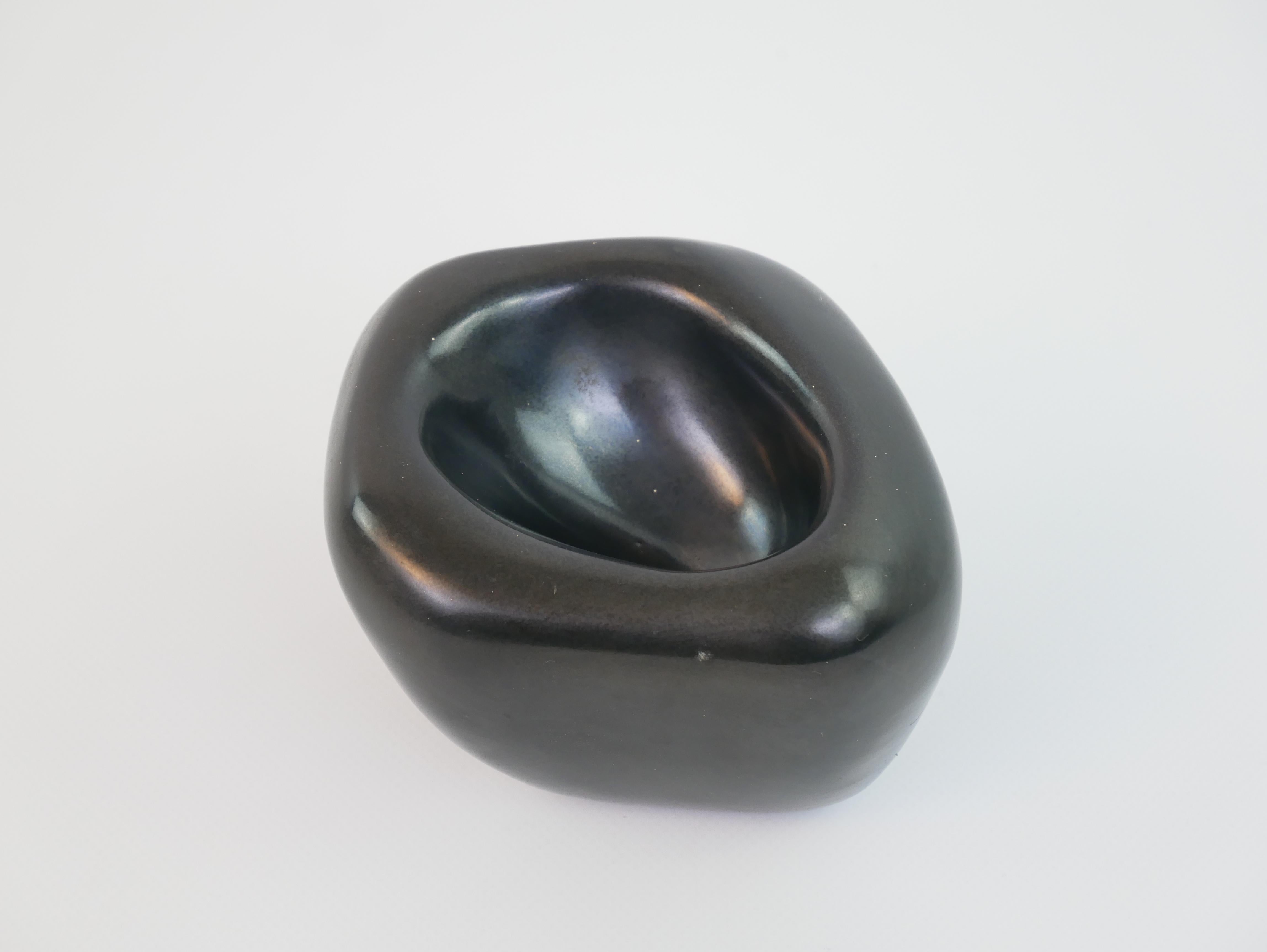 Rare mat black ceramic ashtray by Denise Gatard For Sale 7