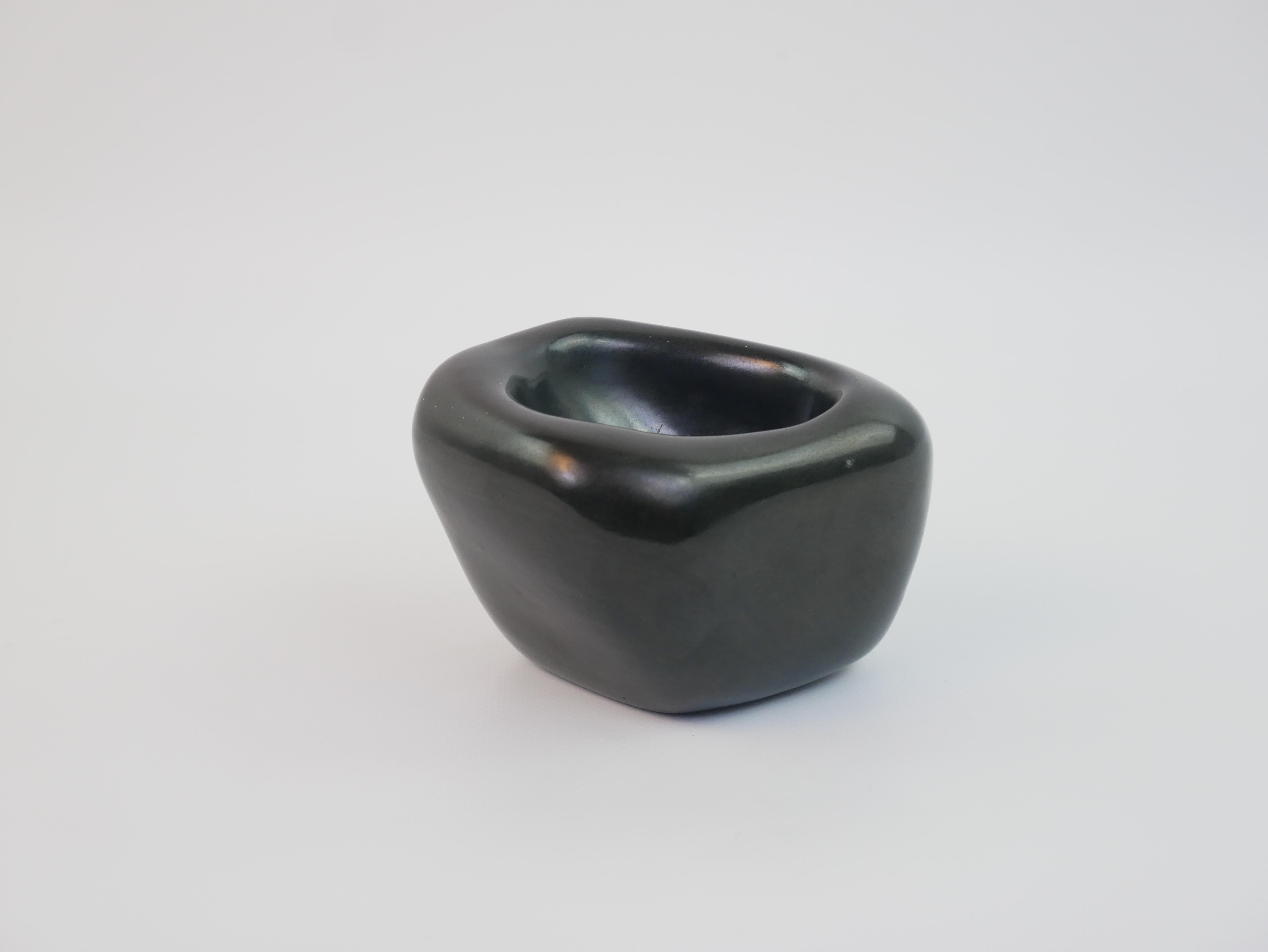 Rare mat black ceramic ashtray by Denise Gatard For Sale 1
