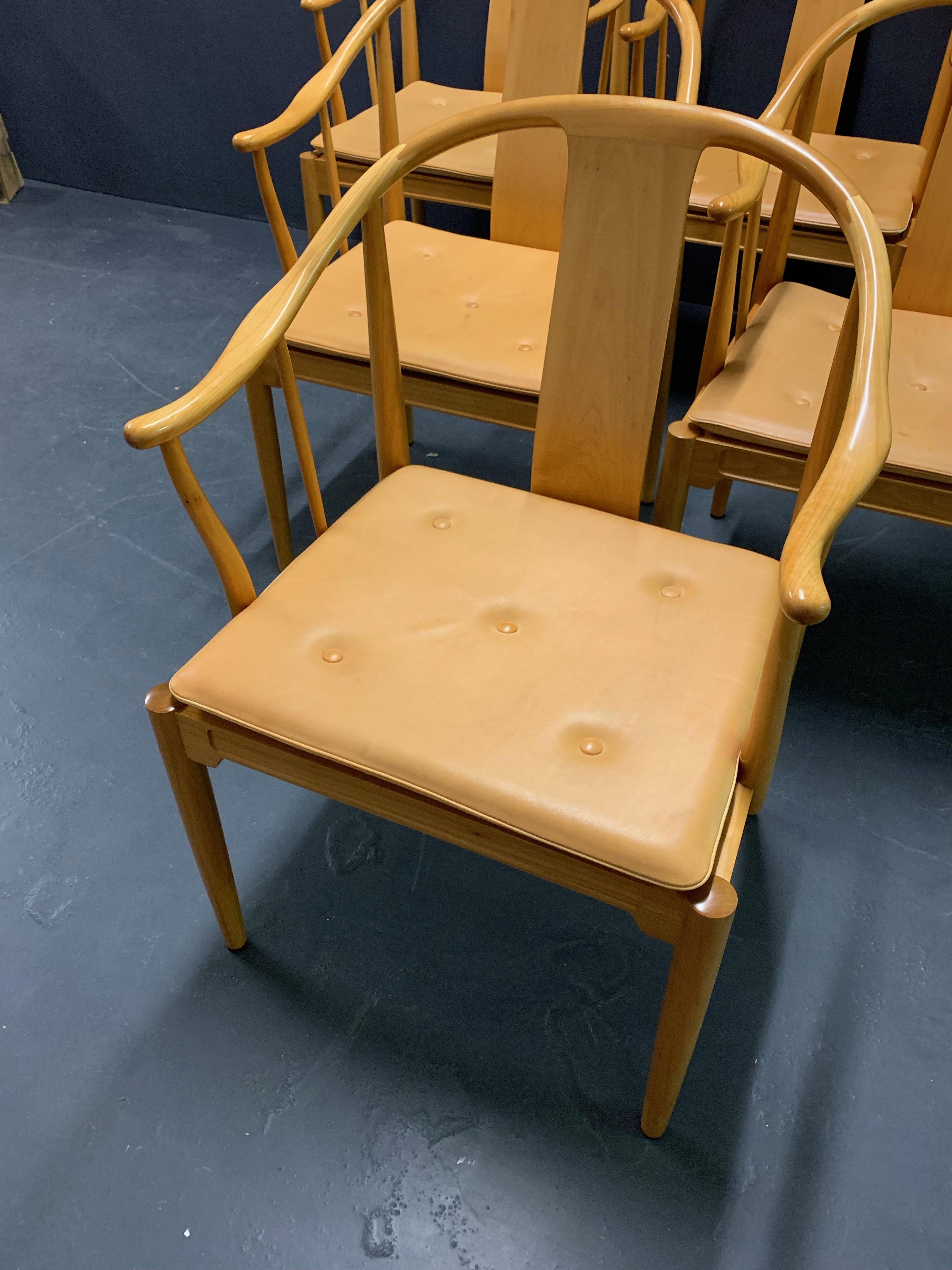 Scandinavian Modern Rare Matching Set of 6 Chinese Dining Chairs by Hans Wegner